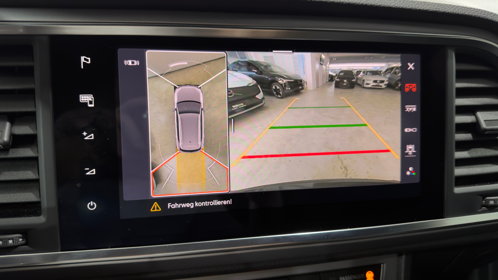 listing desktop thumbnail image 8