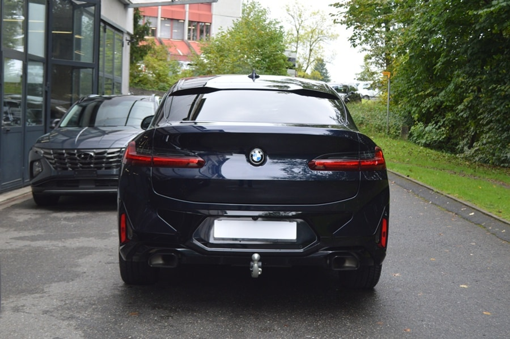 listing desktop thumbnail image 12