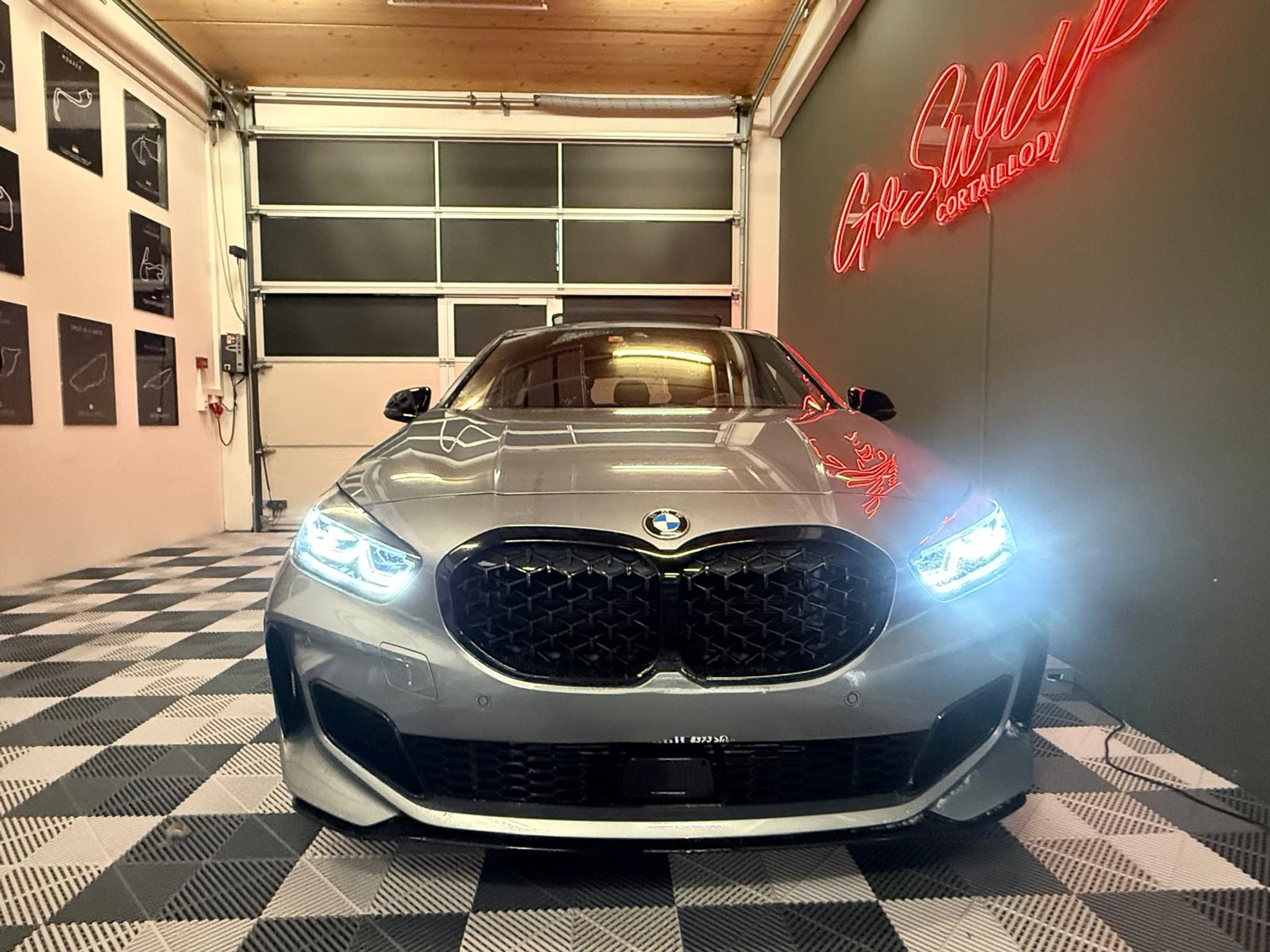 listing desktop thumbnail image 8