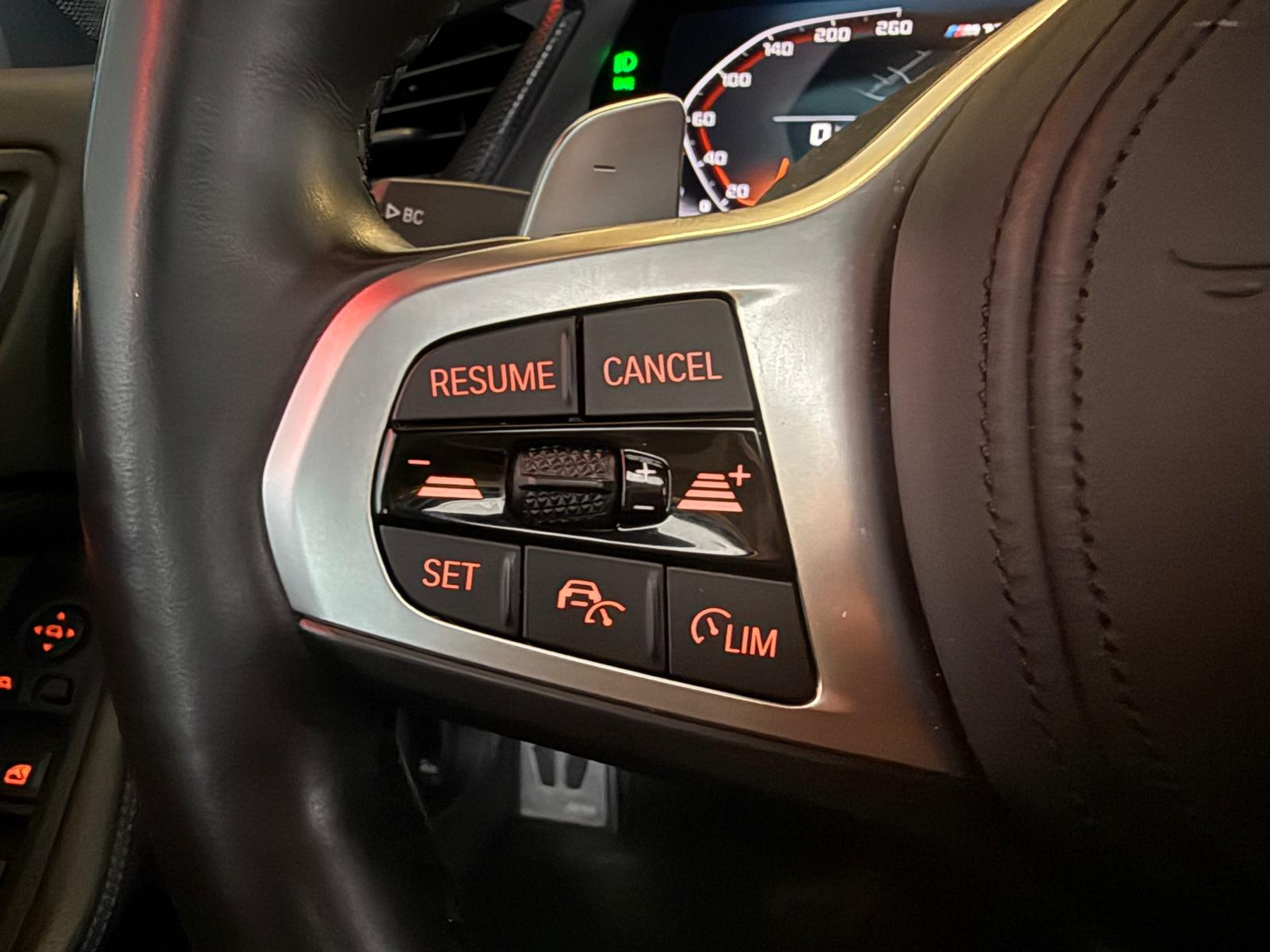 listing desktop thumbnail image 22