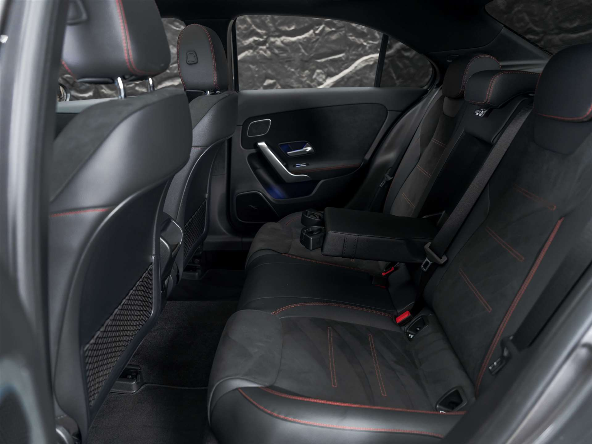 listing desktop thumbnail image 12