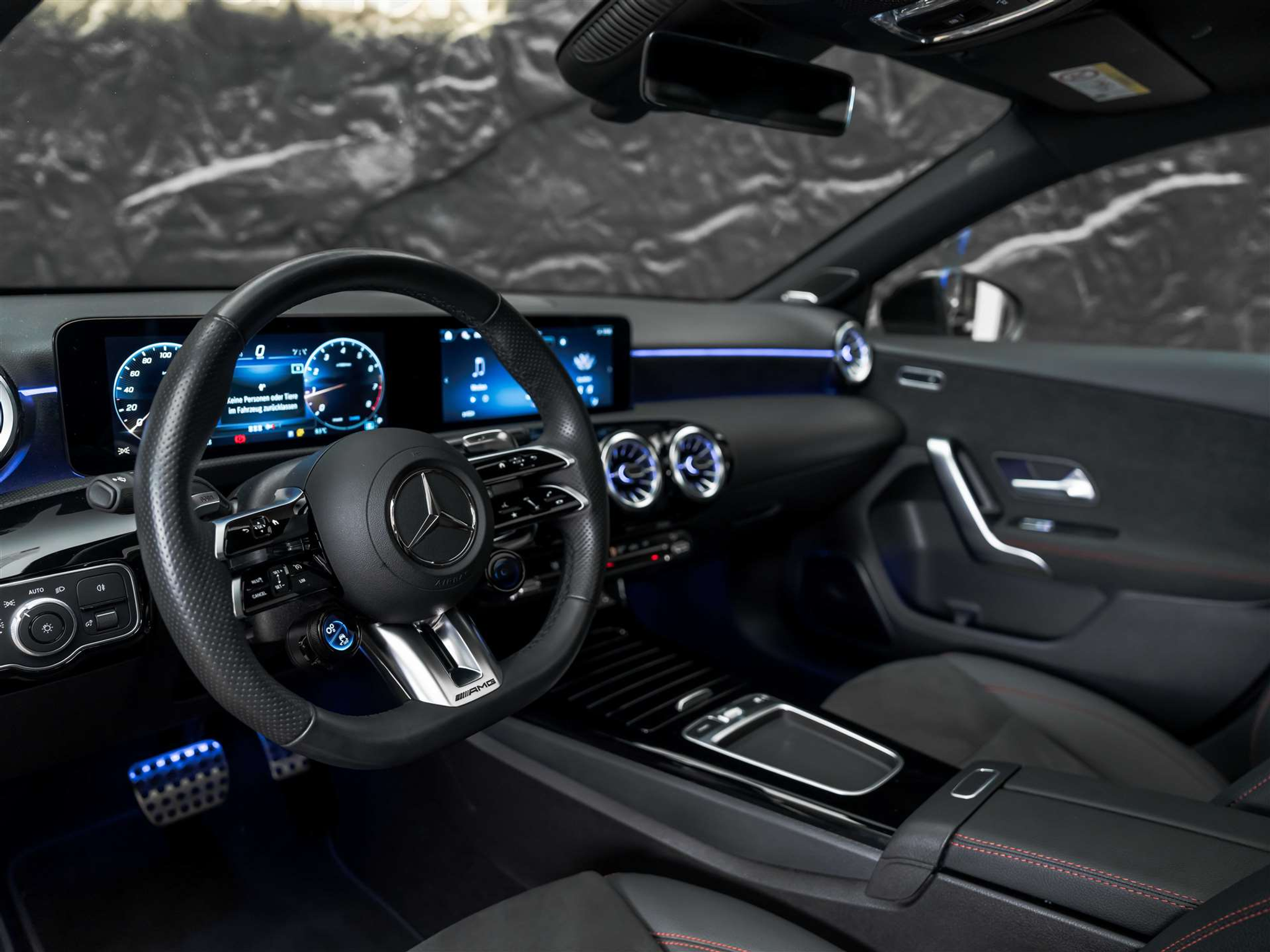 listing desktop thumbnail image 7