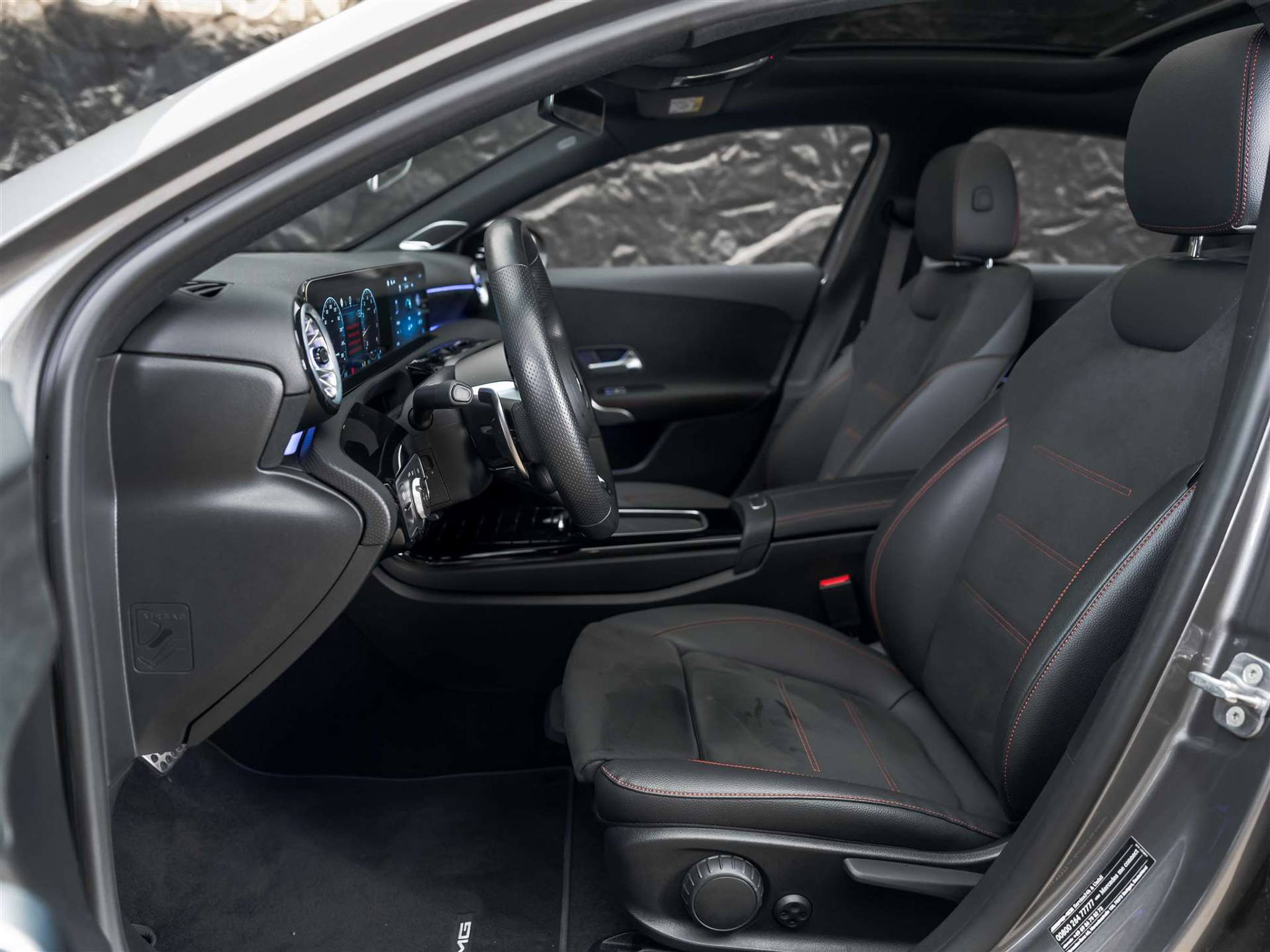 listing desktop thumbnail image 8