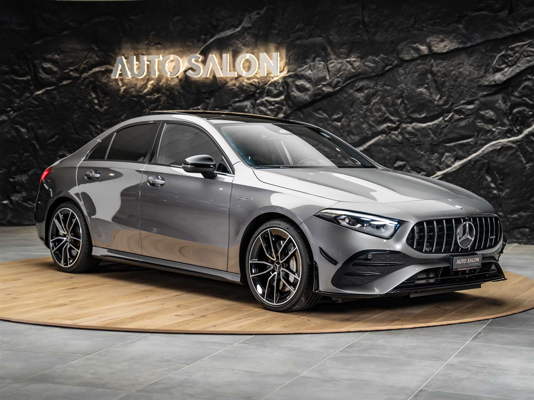 listing desktop thumbnail image 5