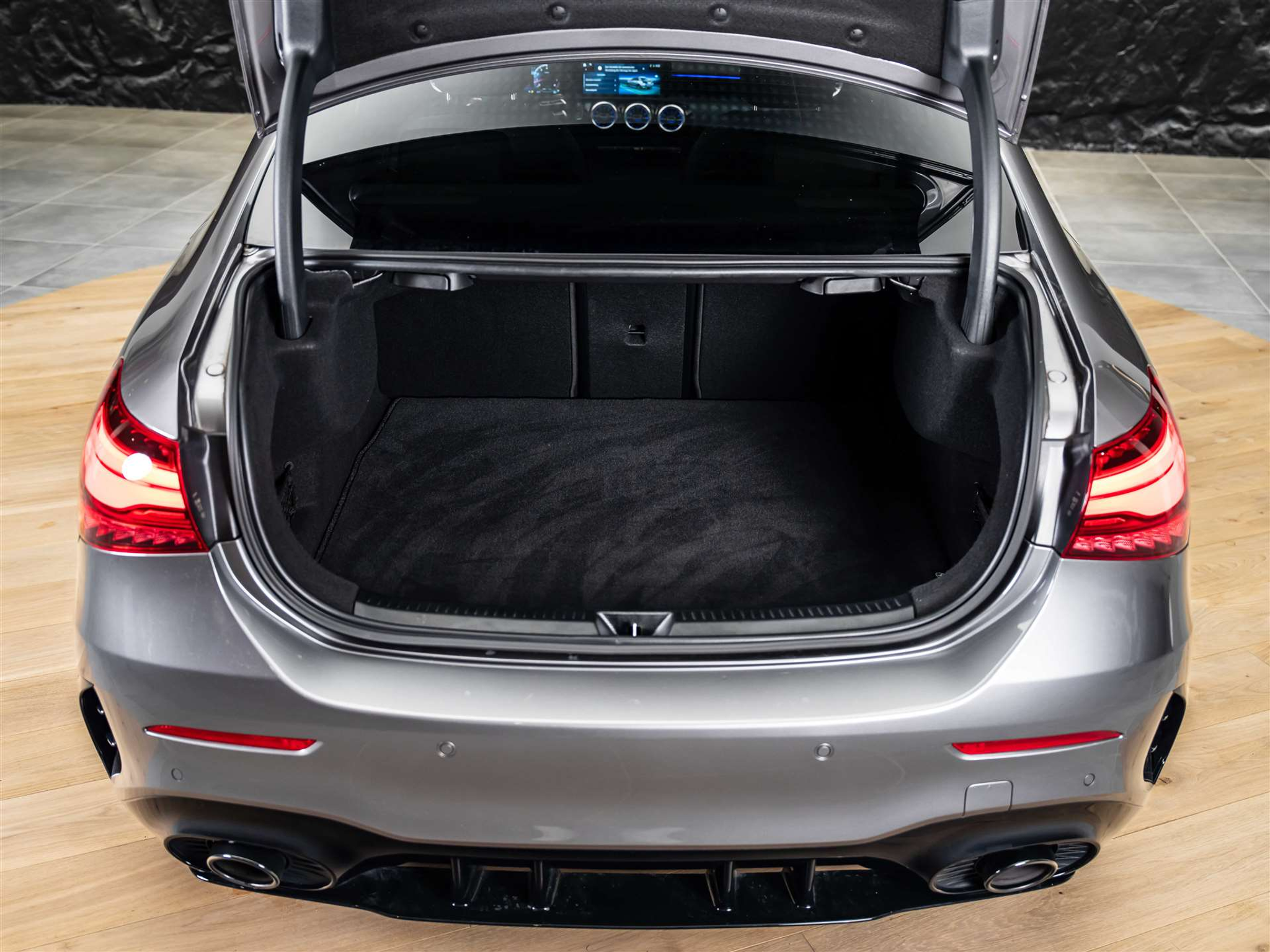 listing desktop thumbnail image 46