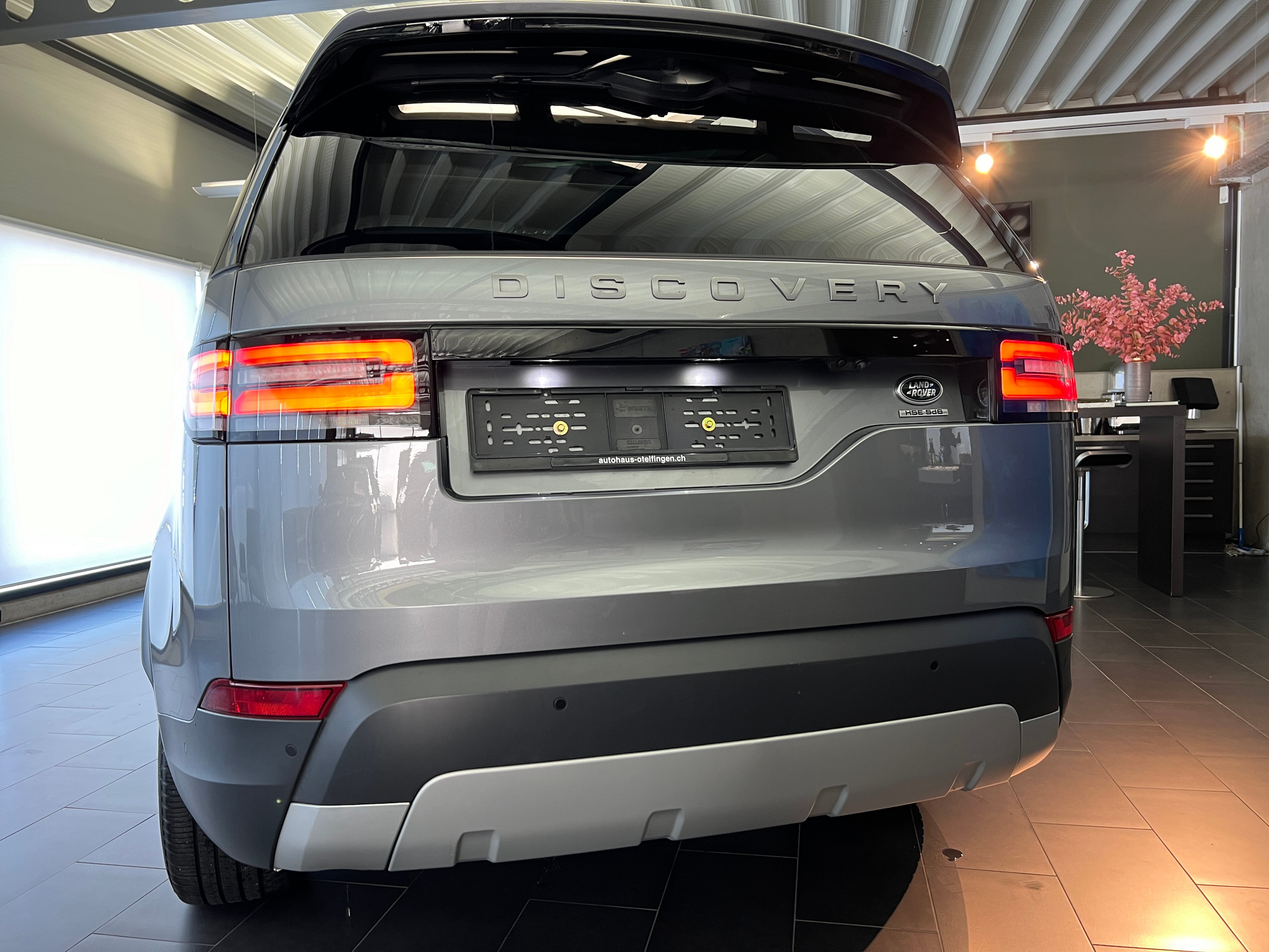 listing desktop thumbnail image 21