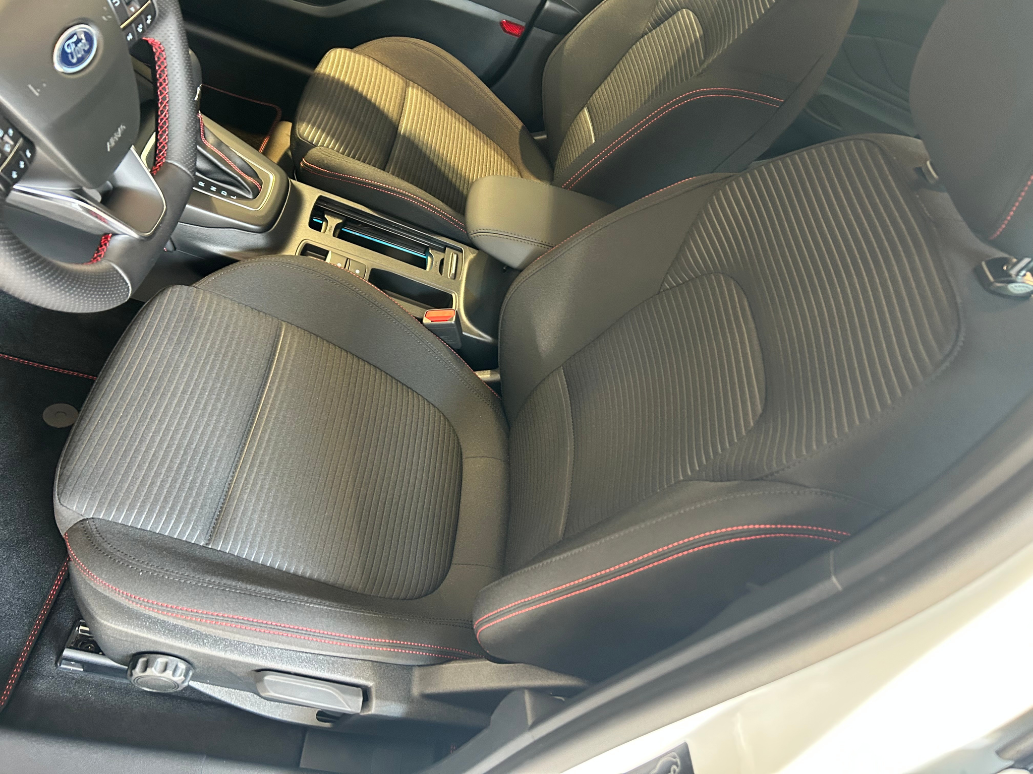 listing desktop thumbnail image 6