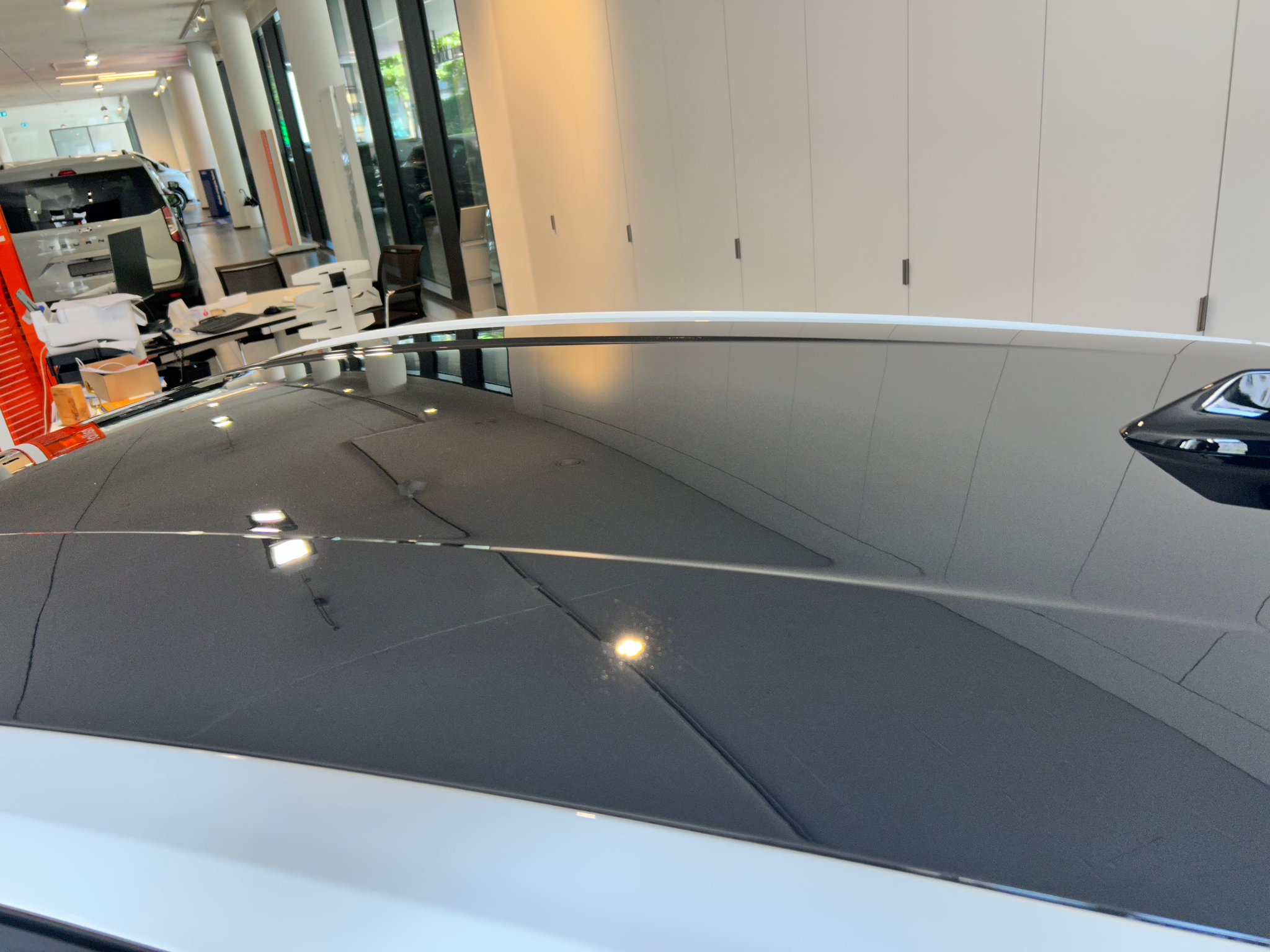 listing desktop thumbnail image 11