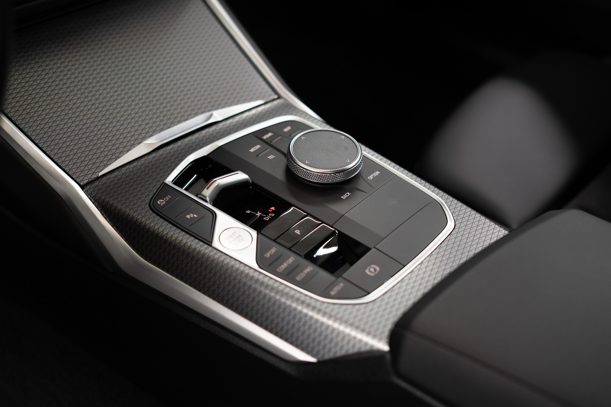 listing desktop thumbnail image 16