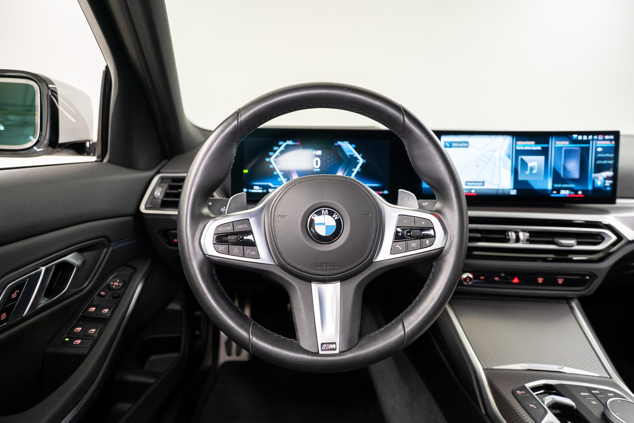 listing desktop thumbnail image 15