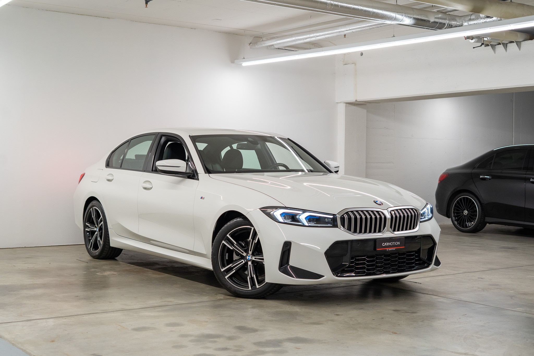 listing desktop thumbnail image 2