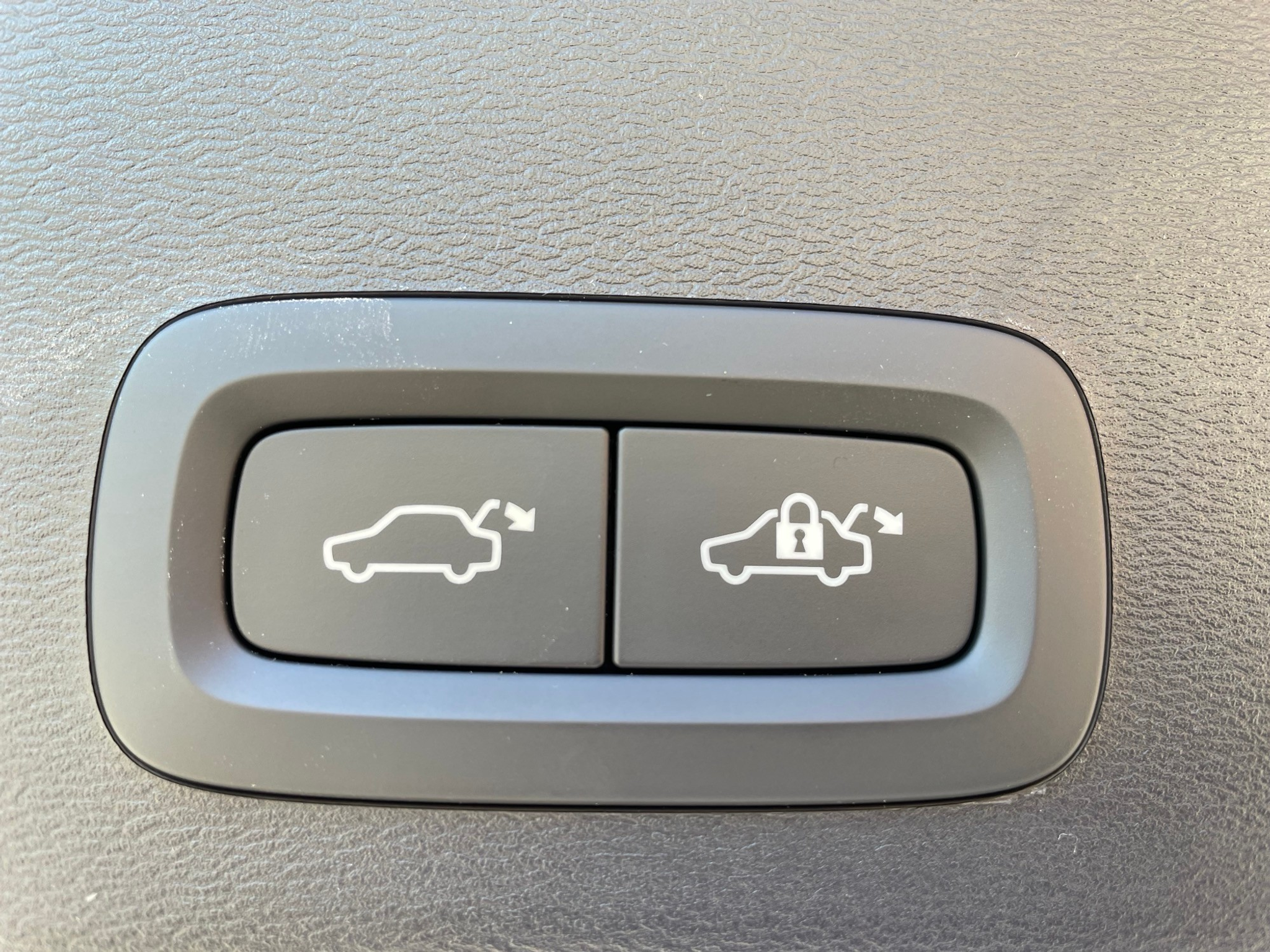 listing desktop thumbnail image 14