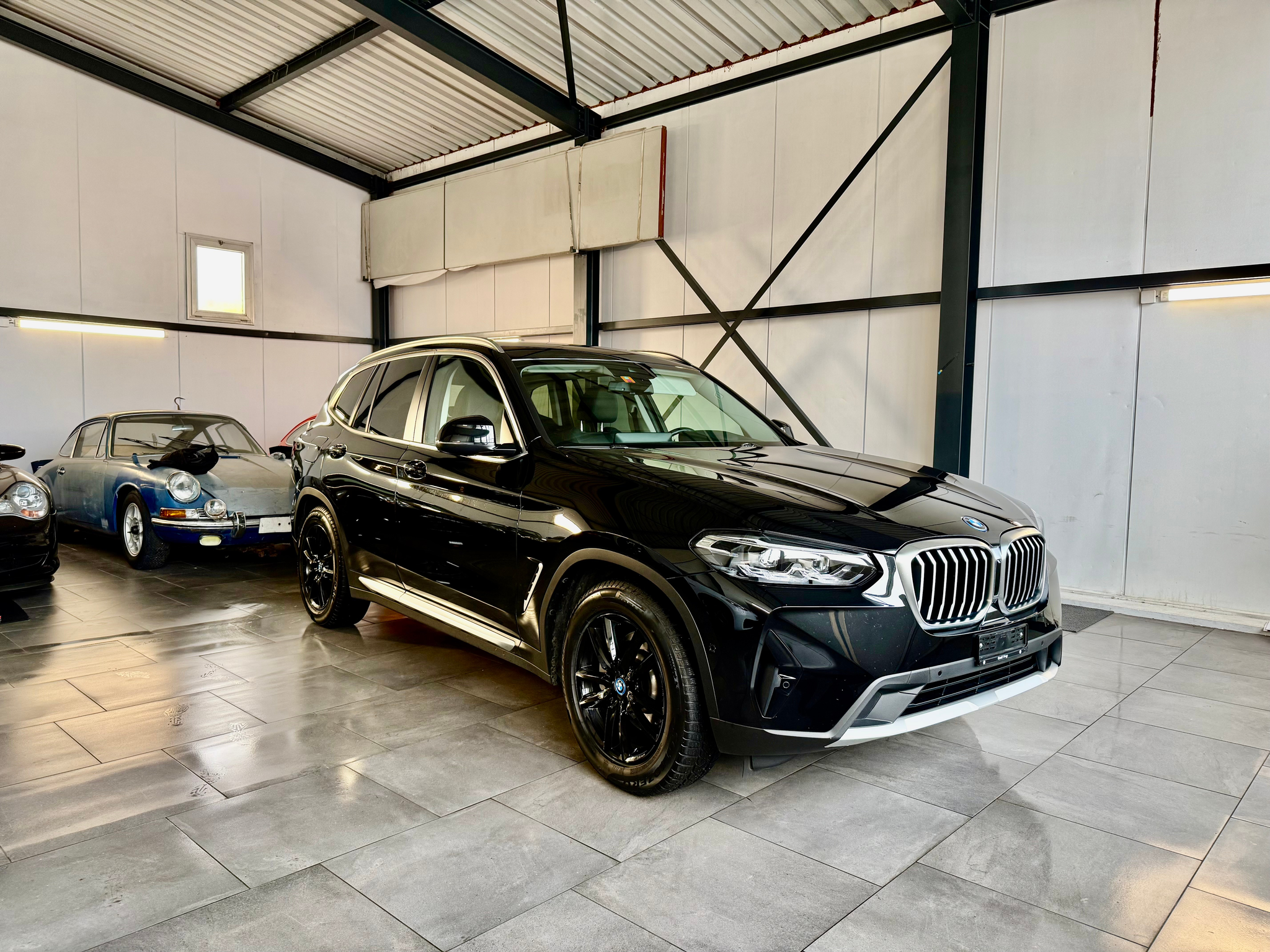 listing desktop thumbnail image 0