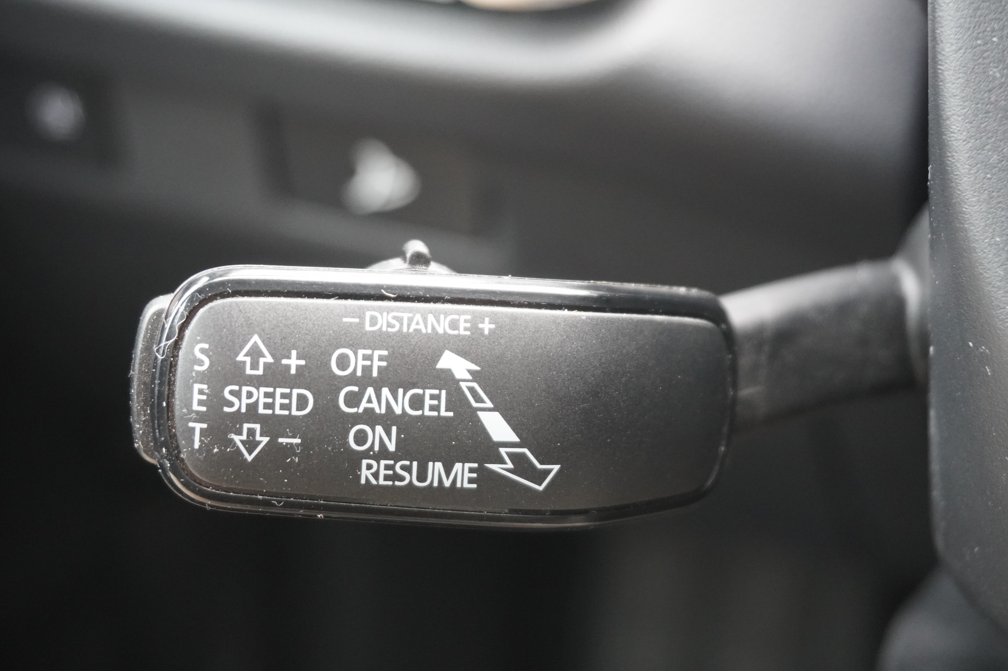 listing desktop thumbnail image 25