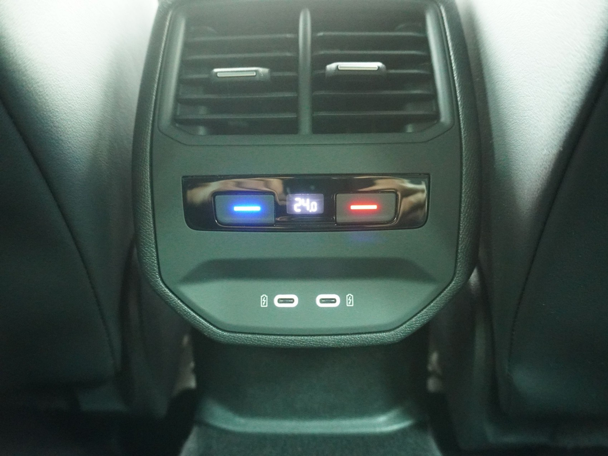 listing desktop thumbnail image 10