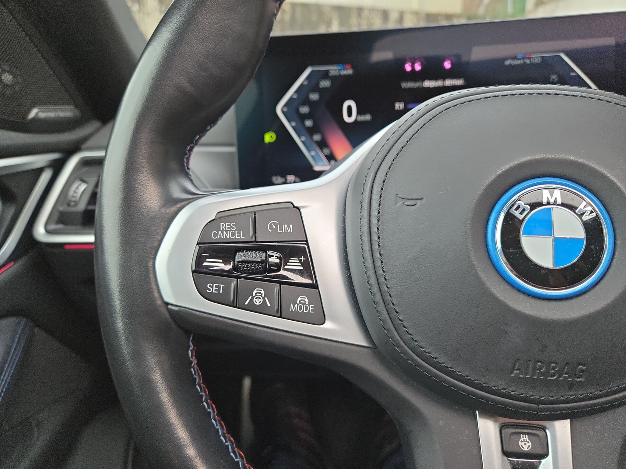 listing desktop thumbnail image 14