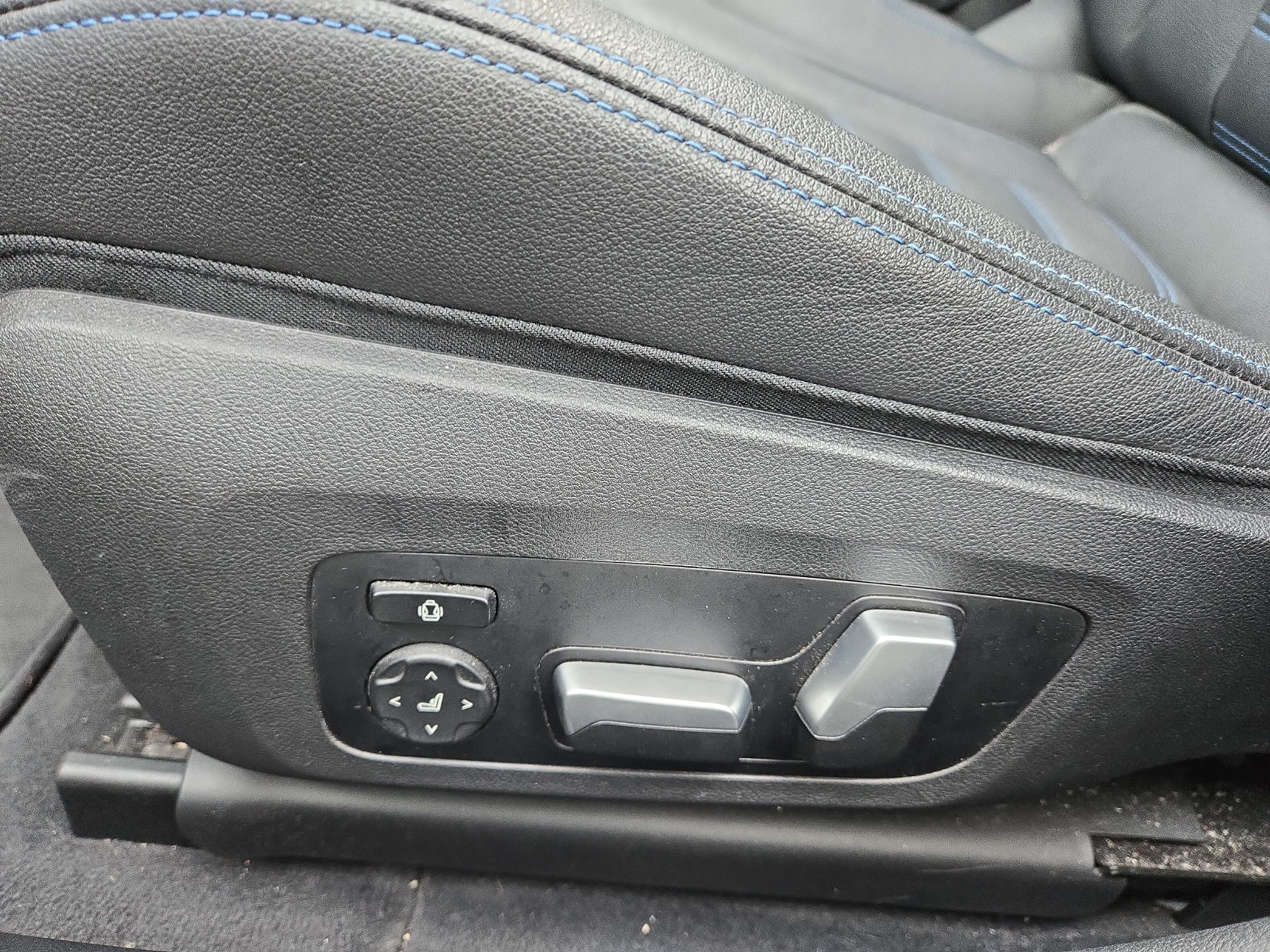 listing desktop thumbnail image 20