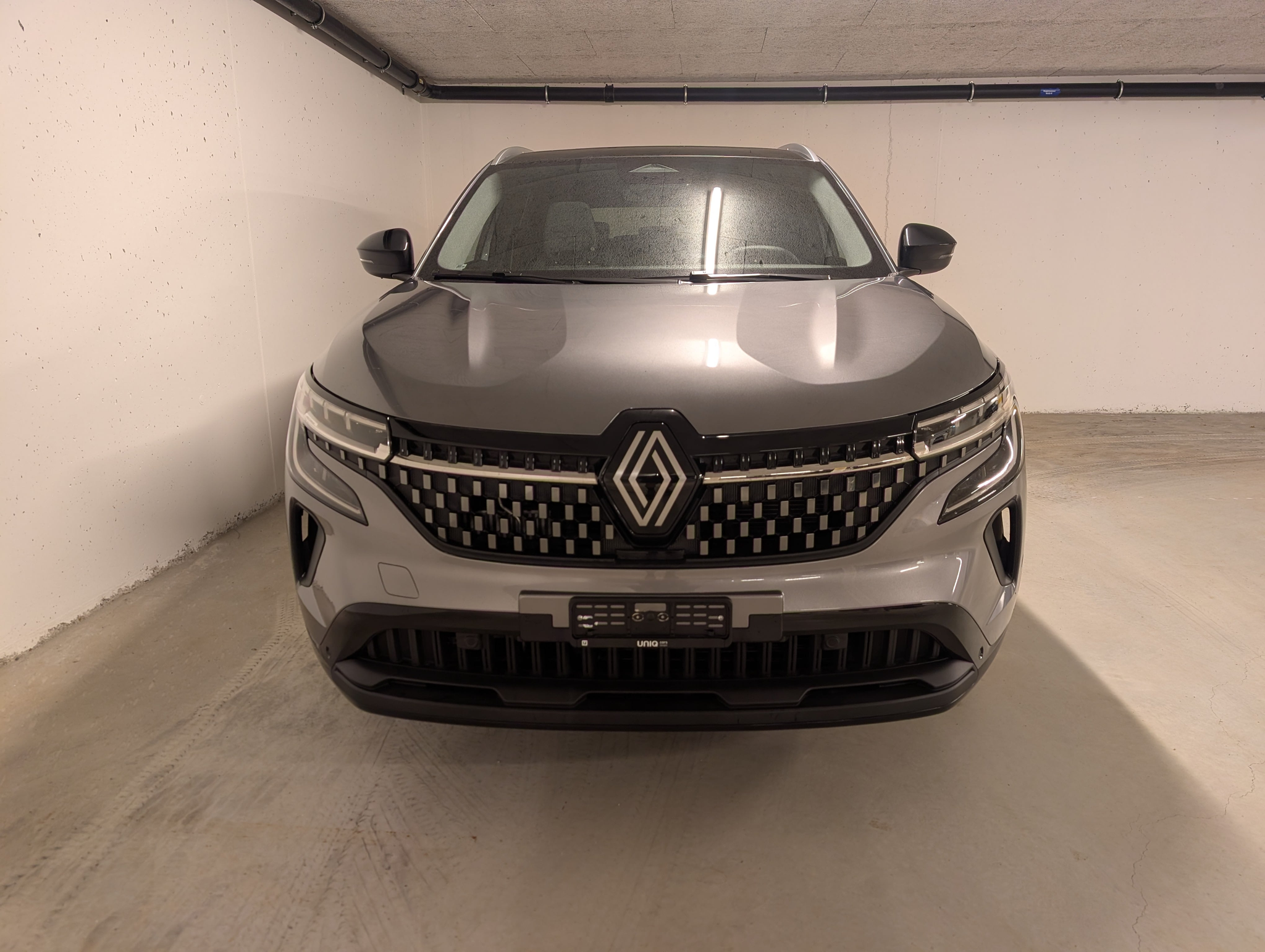 listing desktop thumbnail image 2