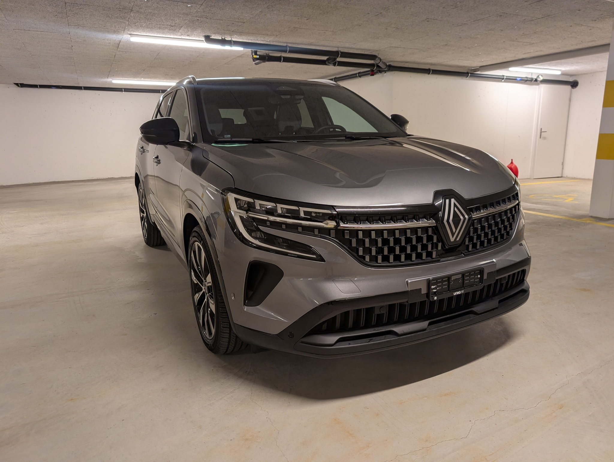 listing desktop thumbnail image 7