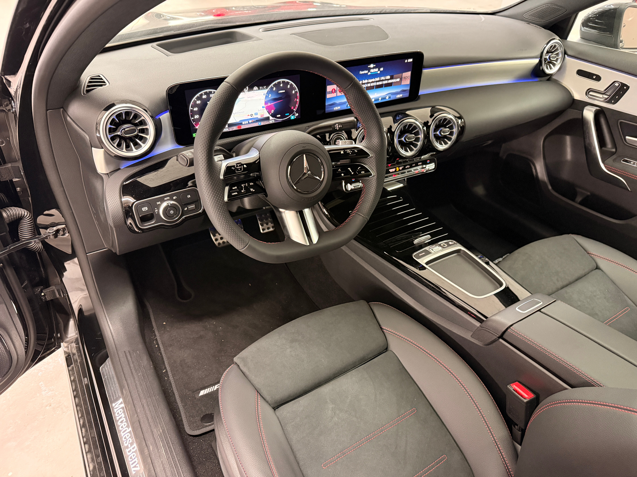 listing desktop thumbnail image 6