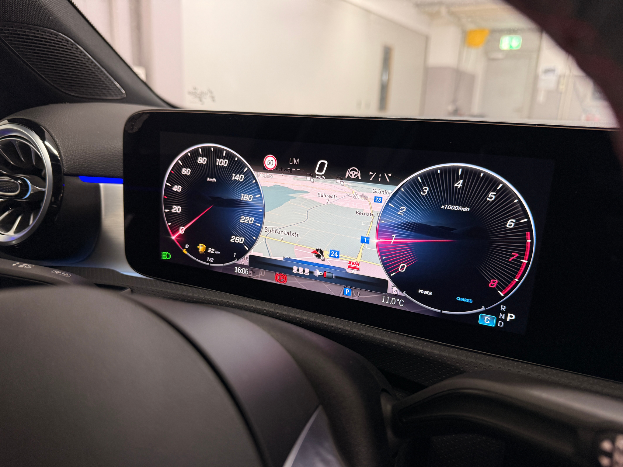 listing desktop thumbnail image 14