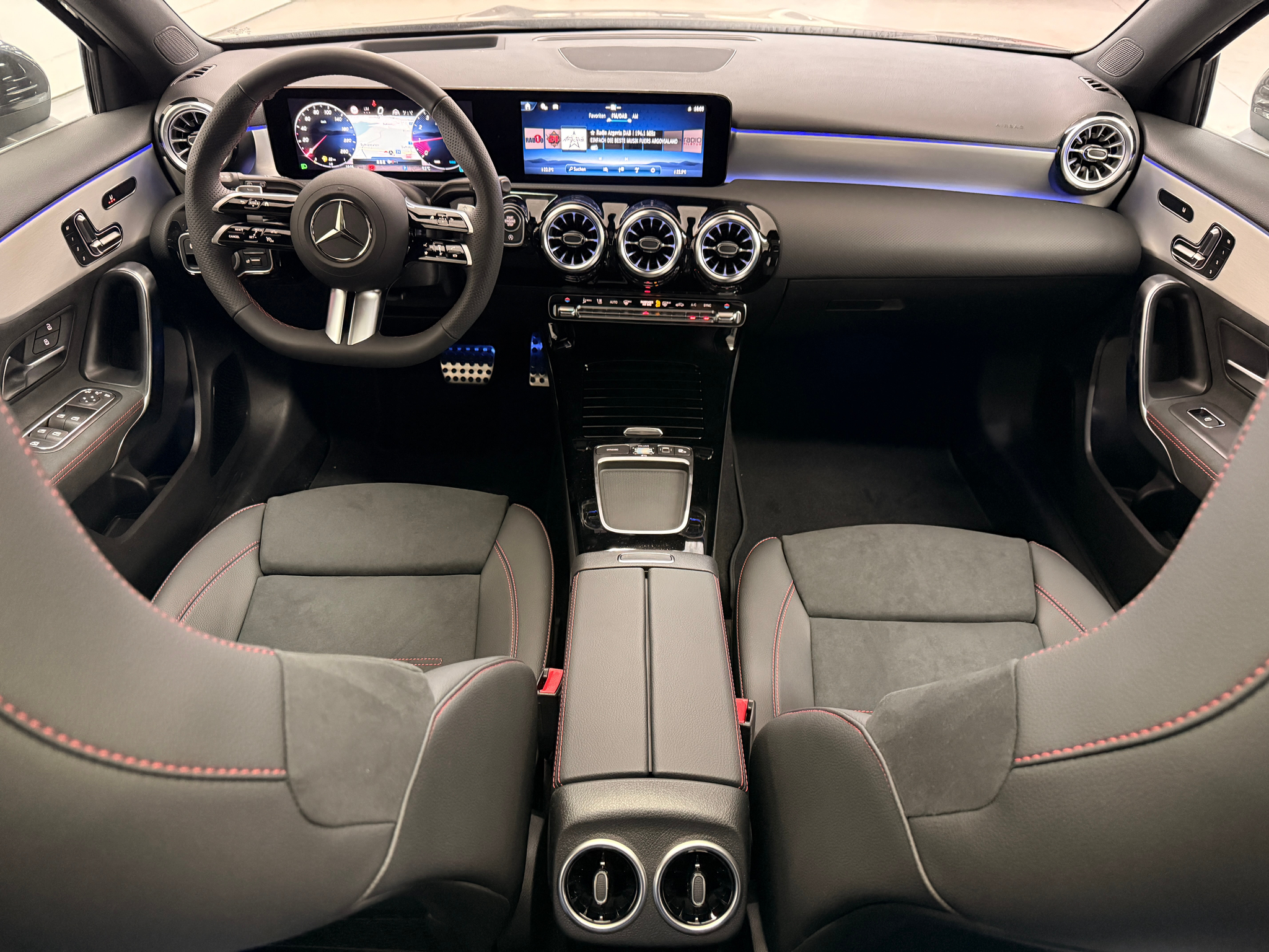 listing desktop thumbnail image 7