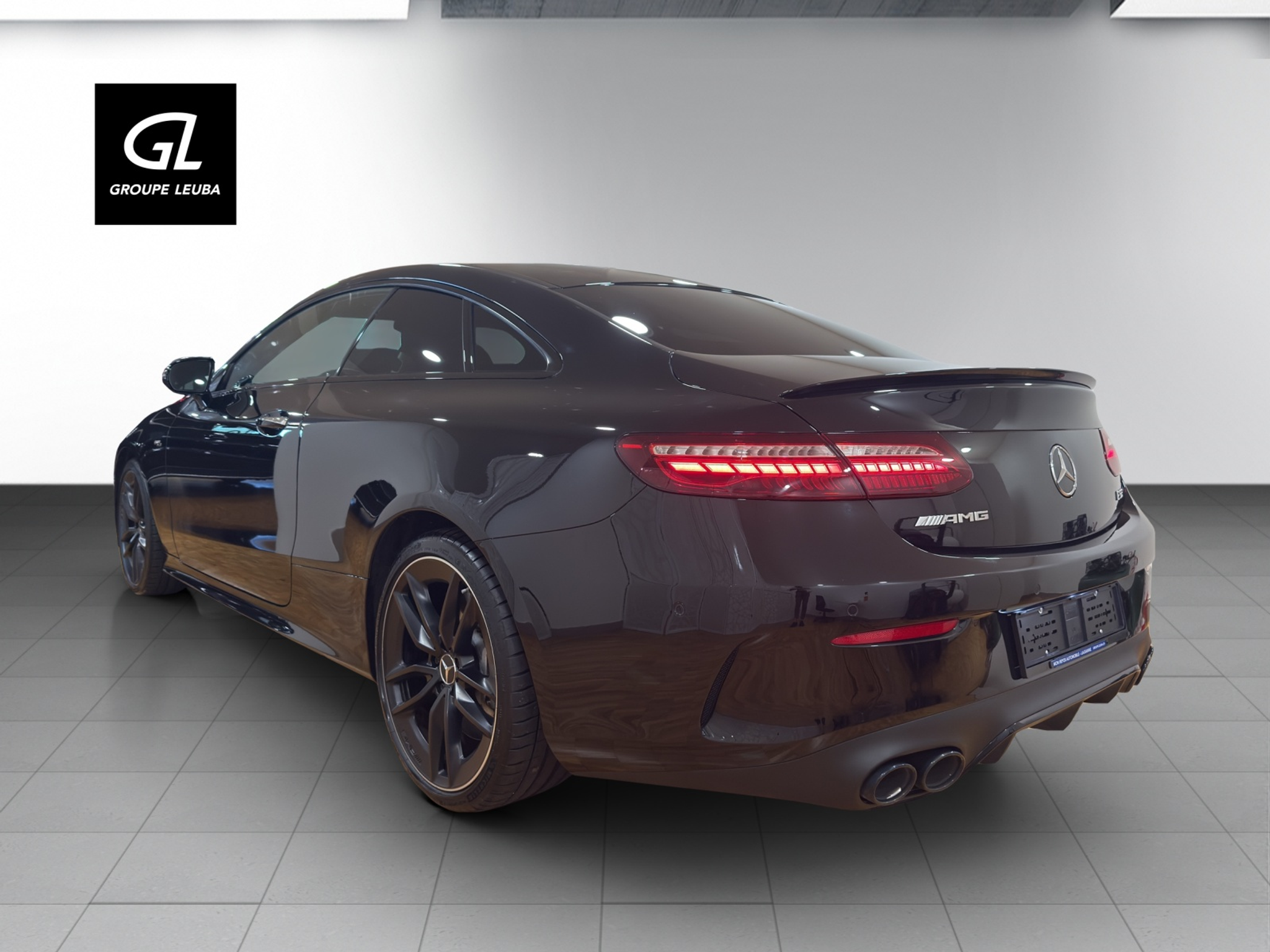 listing desktop thumbnail image 3