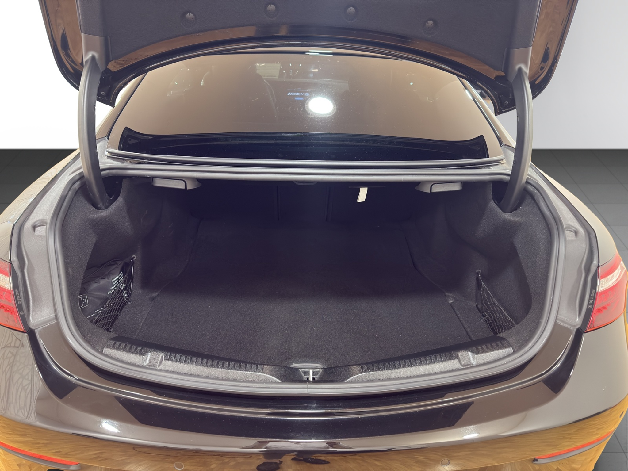 listing desktop thumbnail image 13