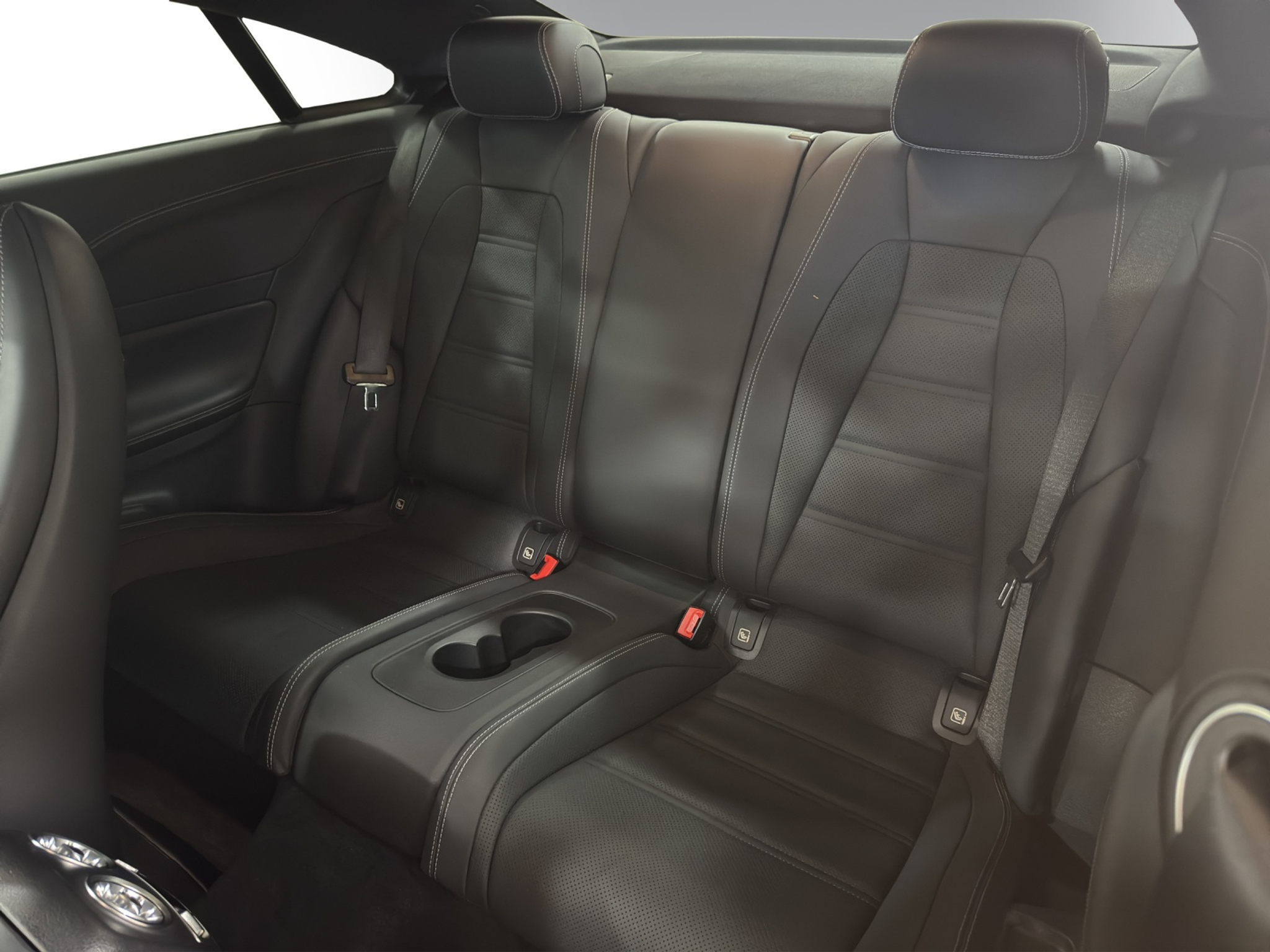 listing desktop thumbnail image 12