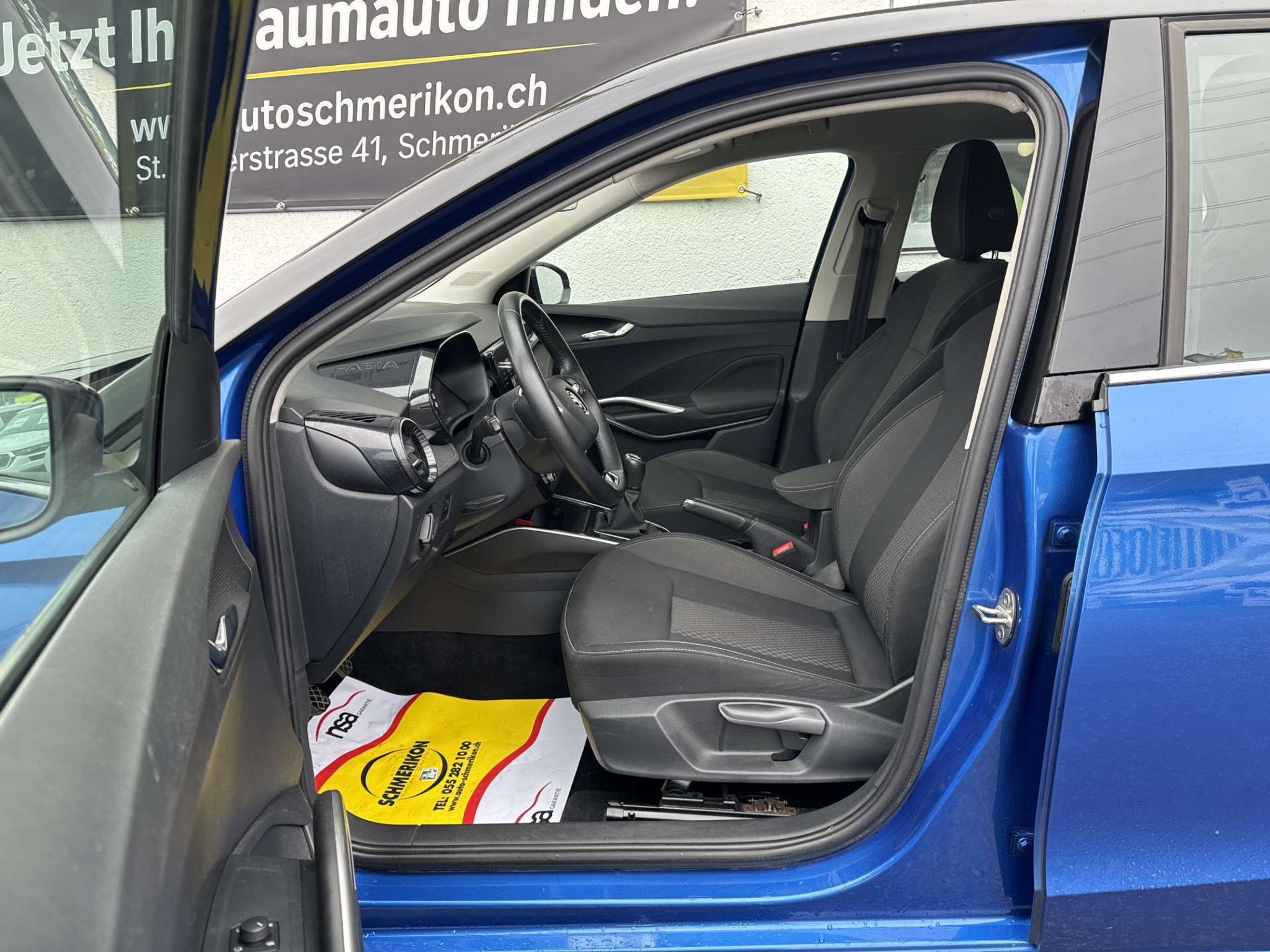 listing desktop thumbnail image 6