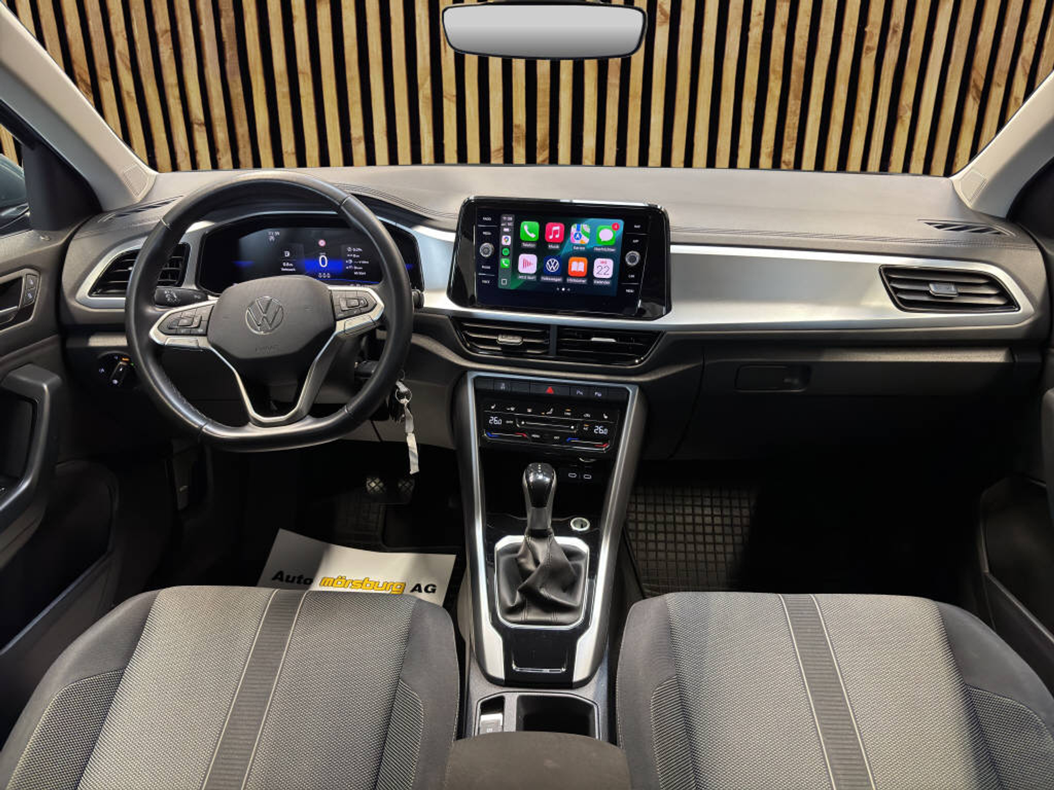 listing desktop thumbnail image 6