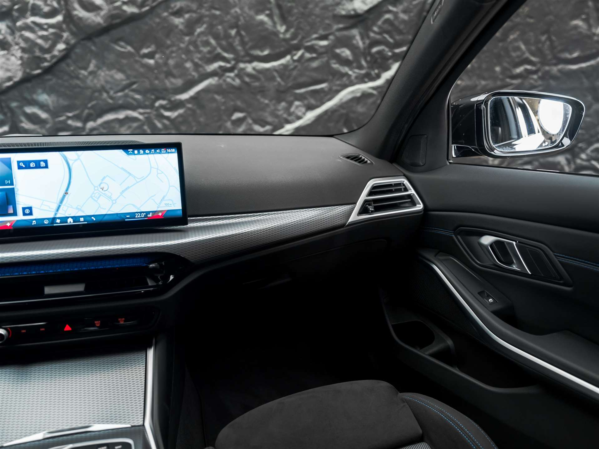 listing desktop thumbnail image 26