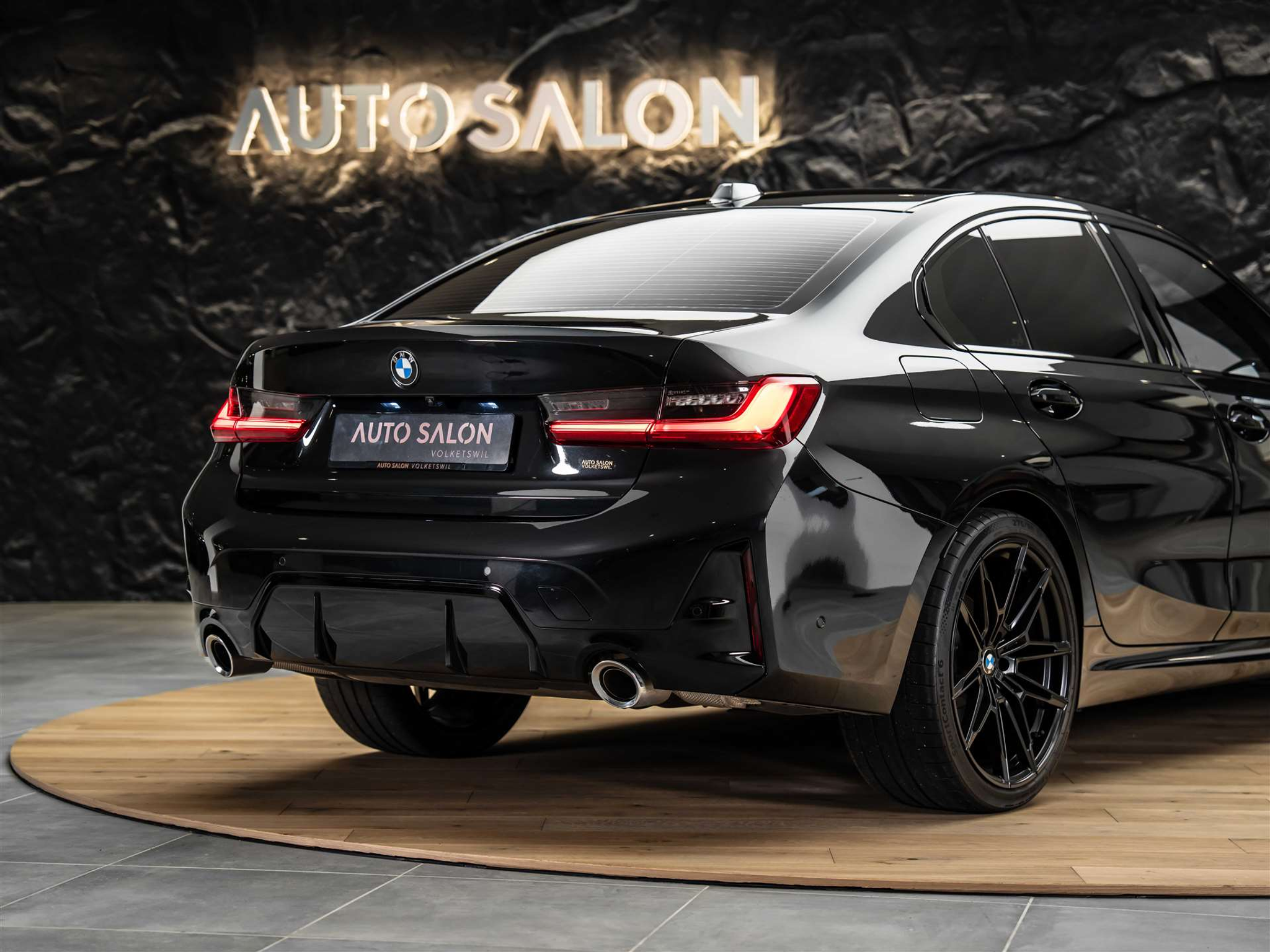 listing desktop thumbnail image 18