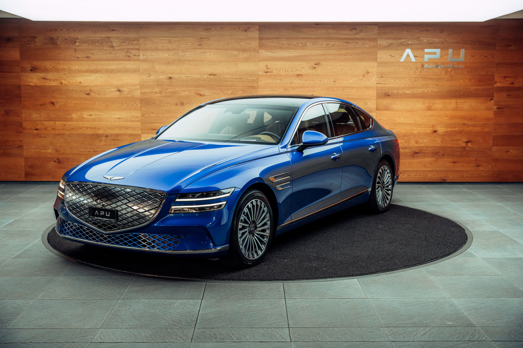 listing desktop thumbnail image 3