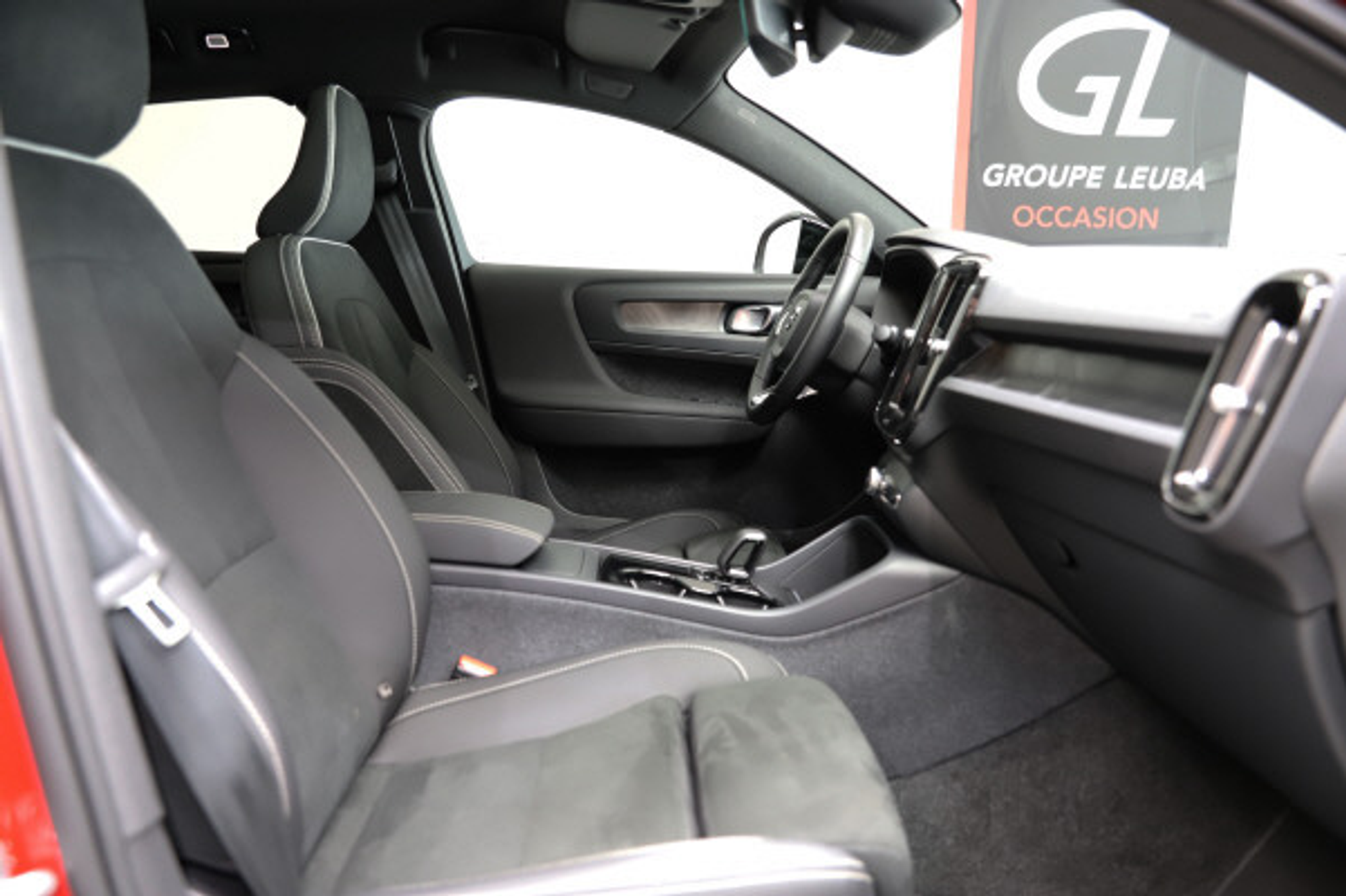 listing desktop thumbnail image 8