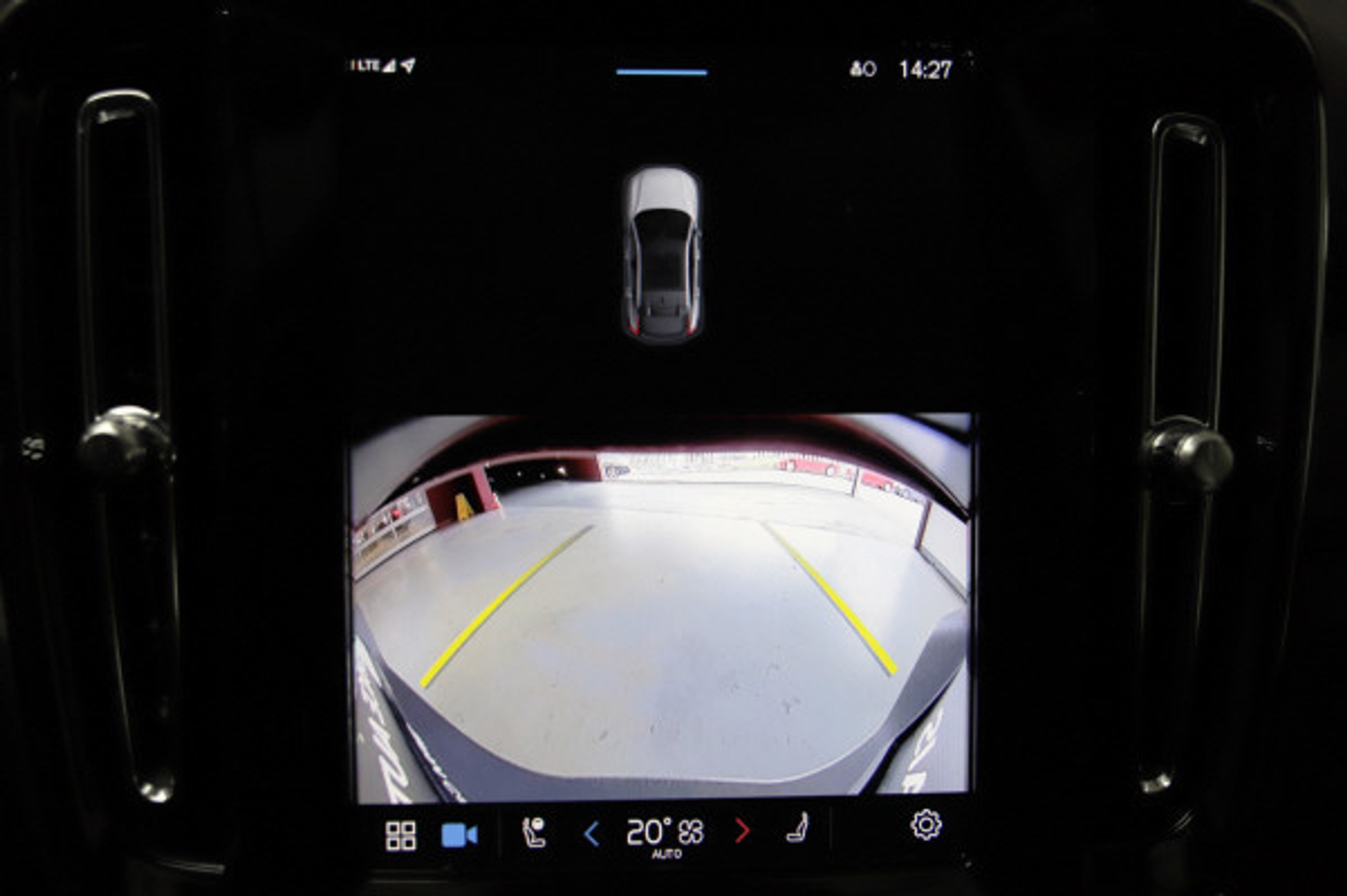 listing desktop thumbnail image 13