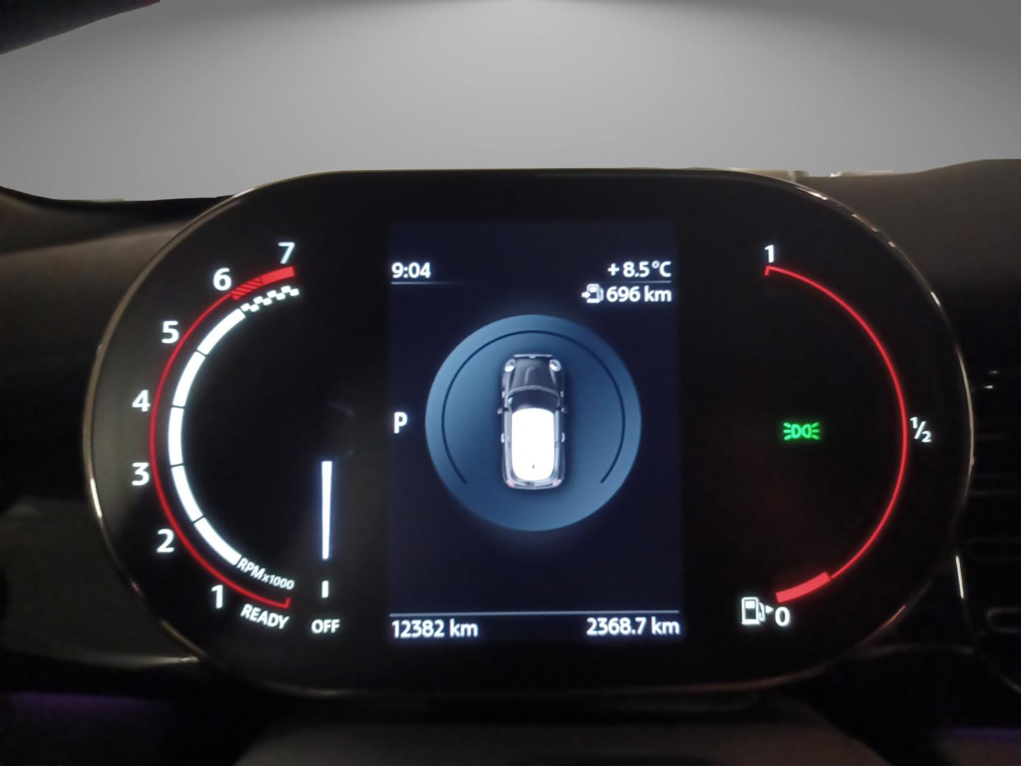 listing desktop thumbnail image 4