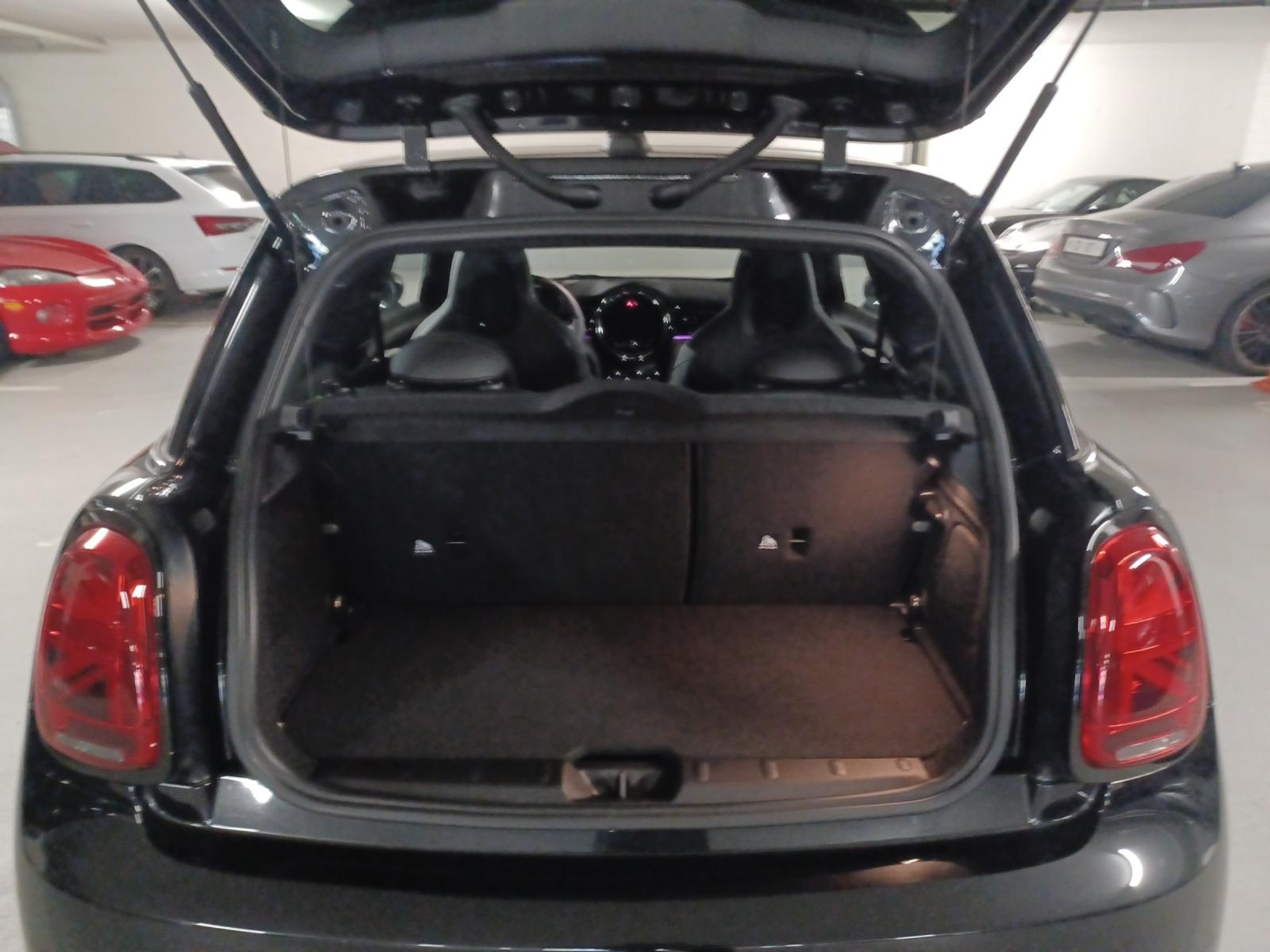 listing desktop thumbnail image 14