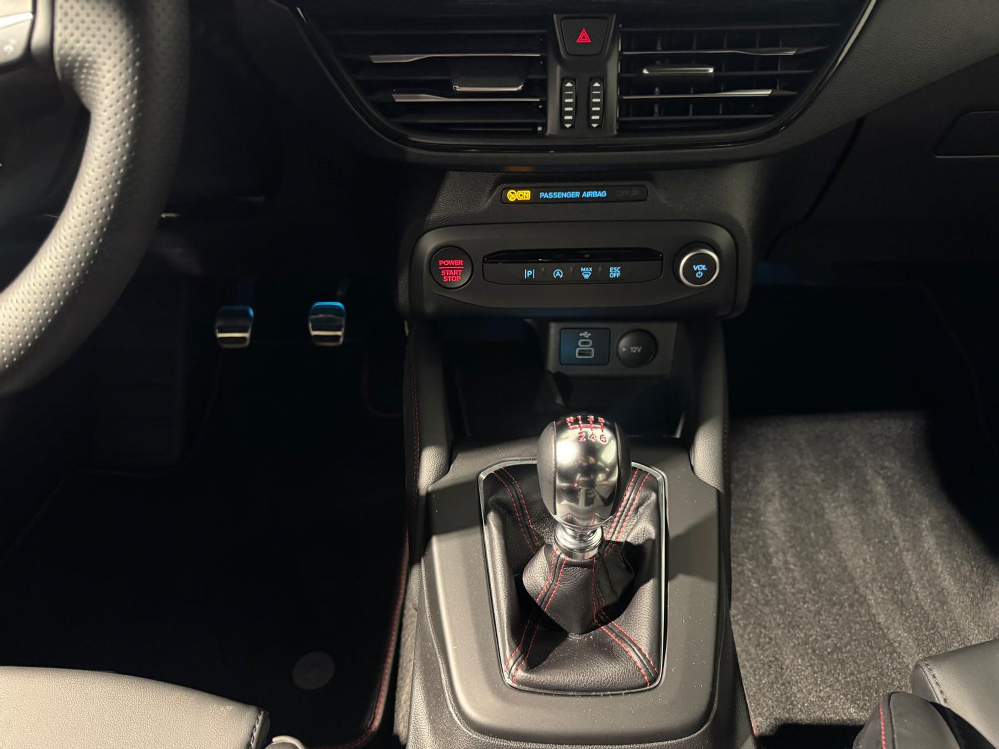 listing desktop thumbnail image 11