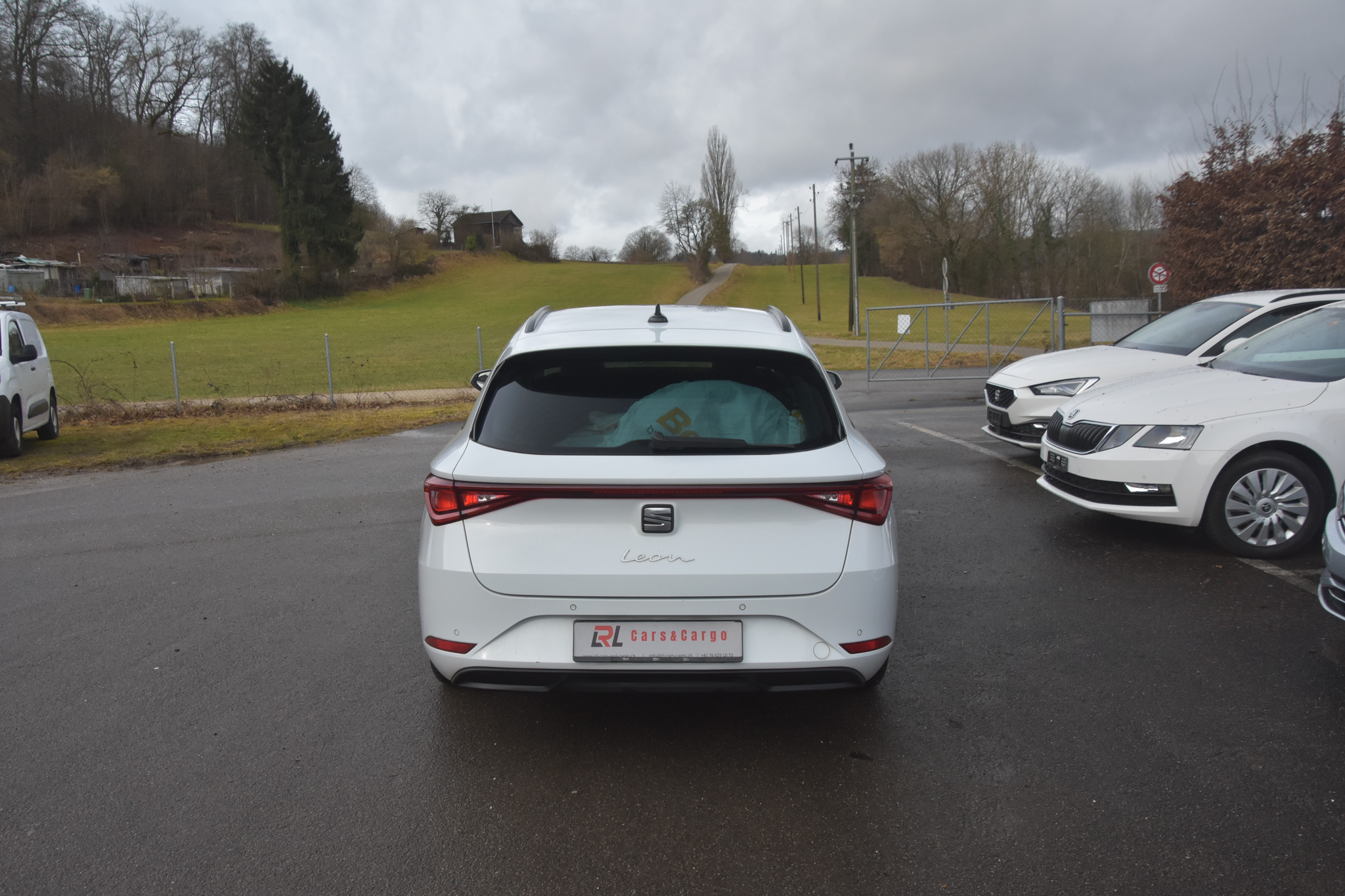 listing desktop thumbnail image 5