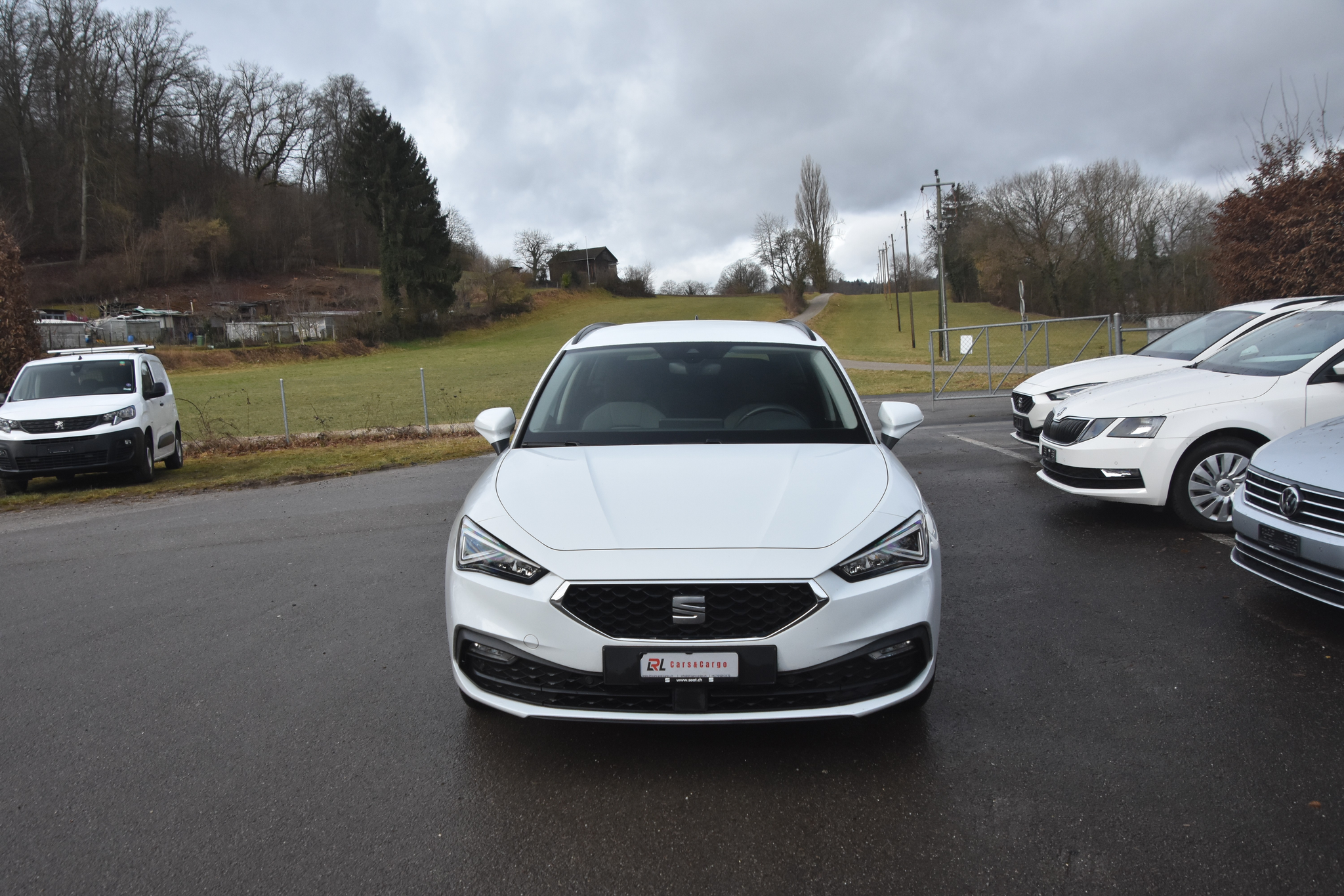 listing desktop thumbnail image 1