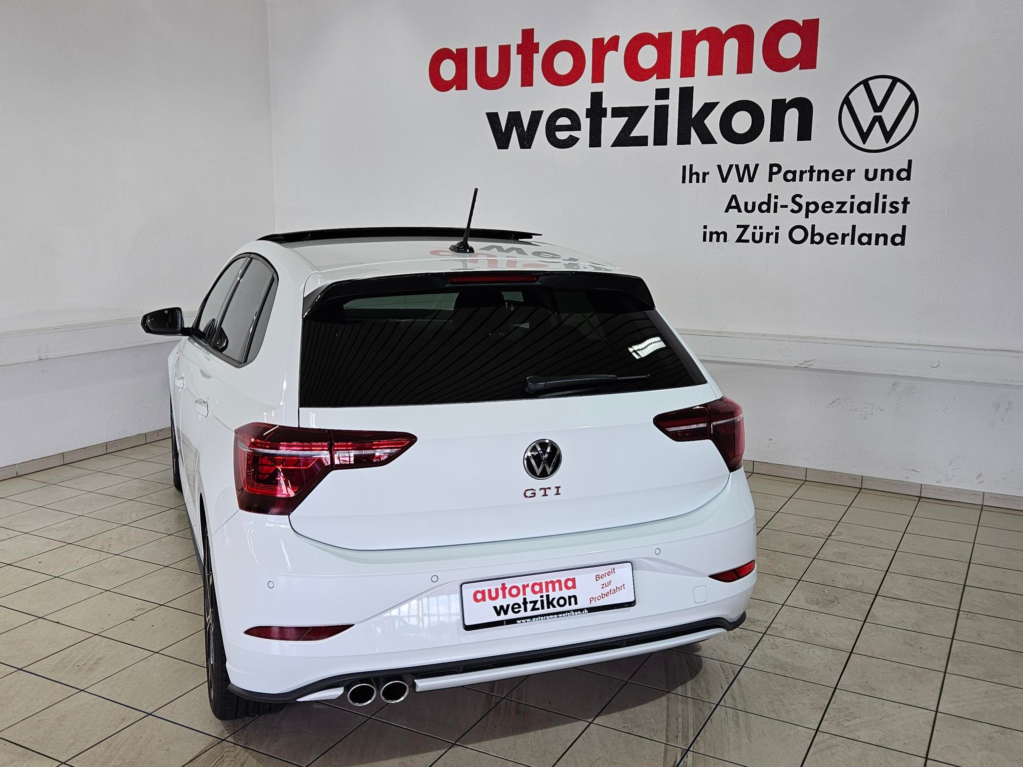 listing desktop thumbnail image 3