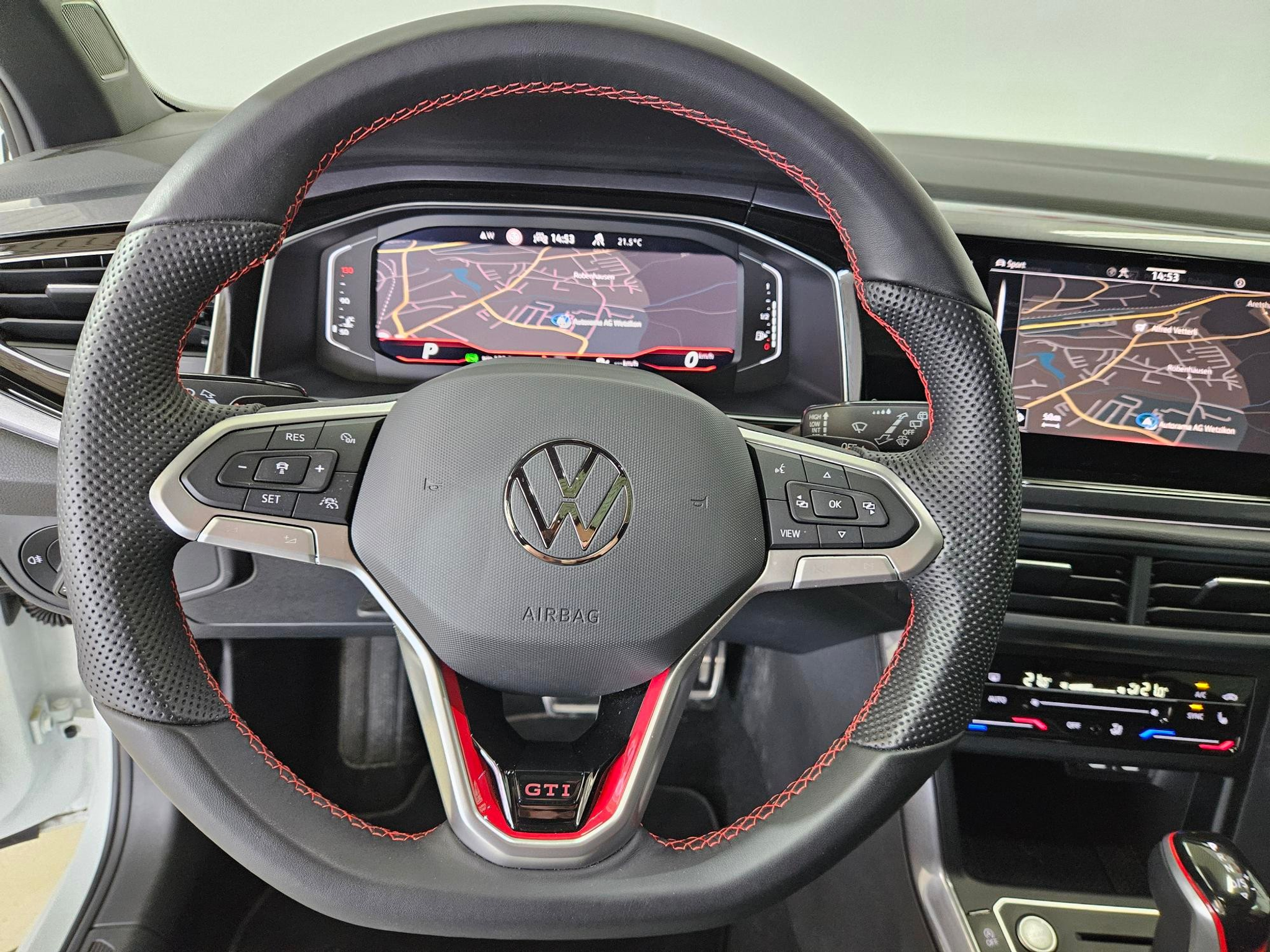 listing desktop thumbnail image 6