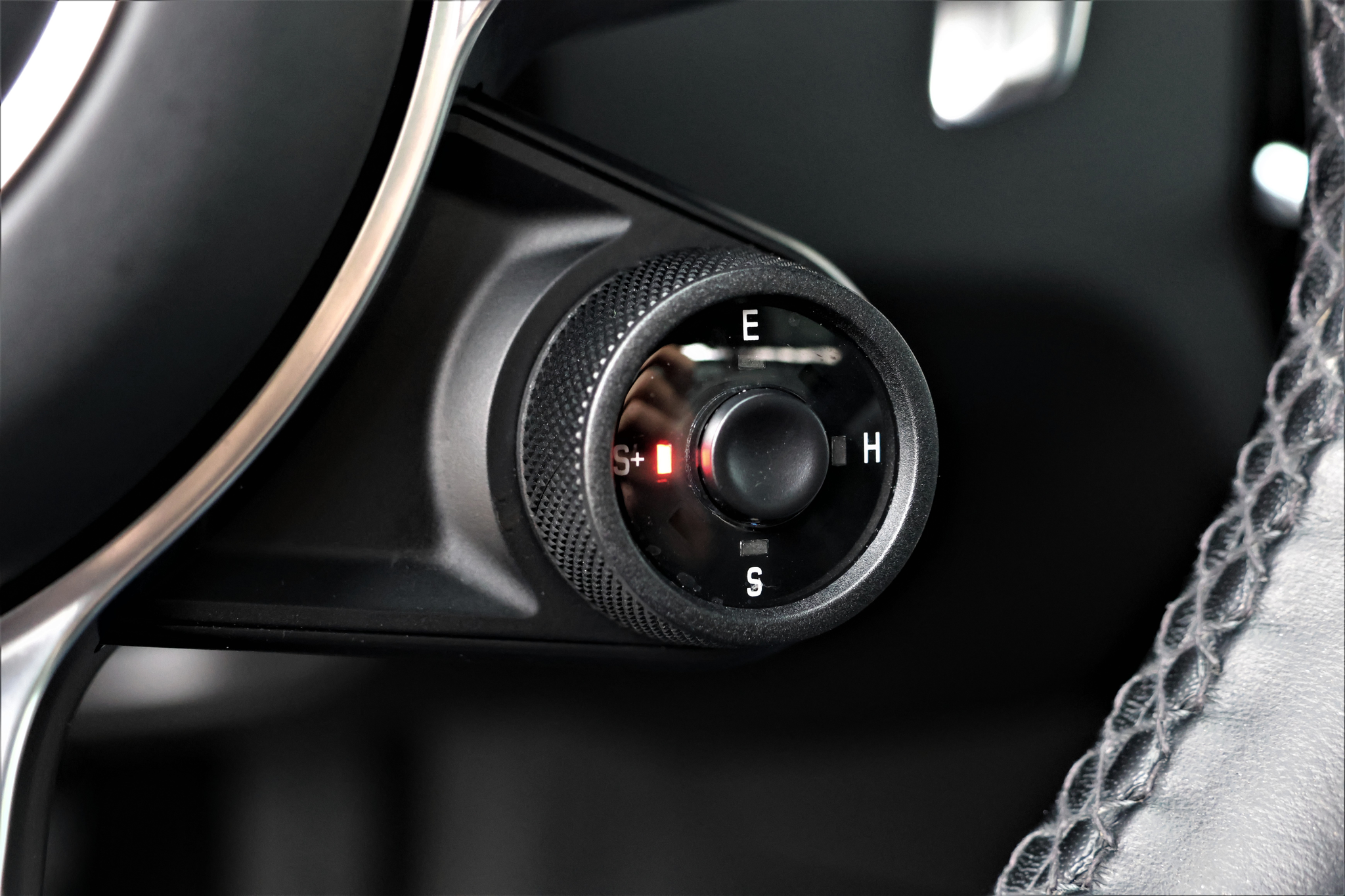 listing desktop thumbnail image 20