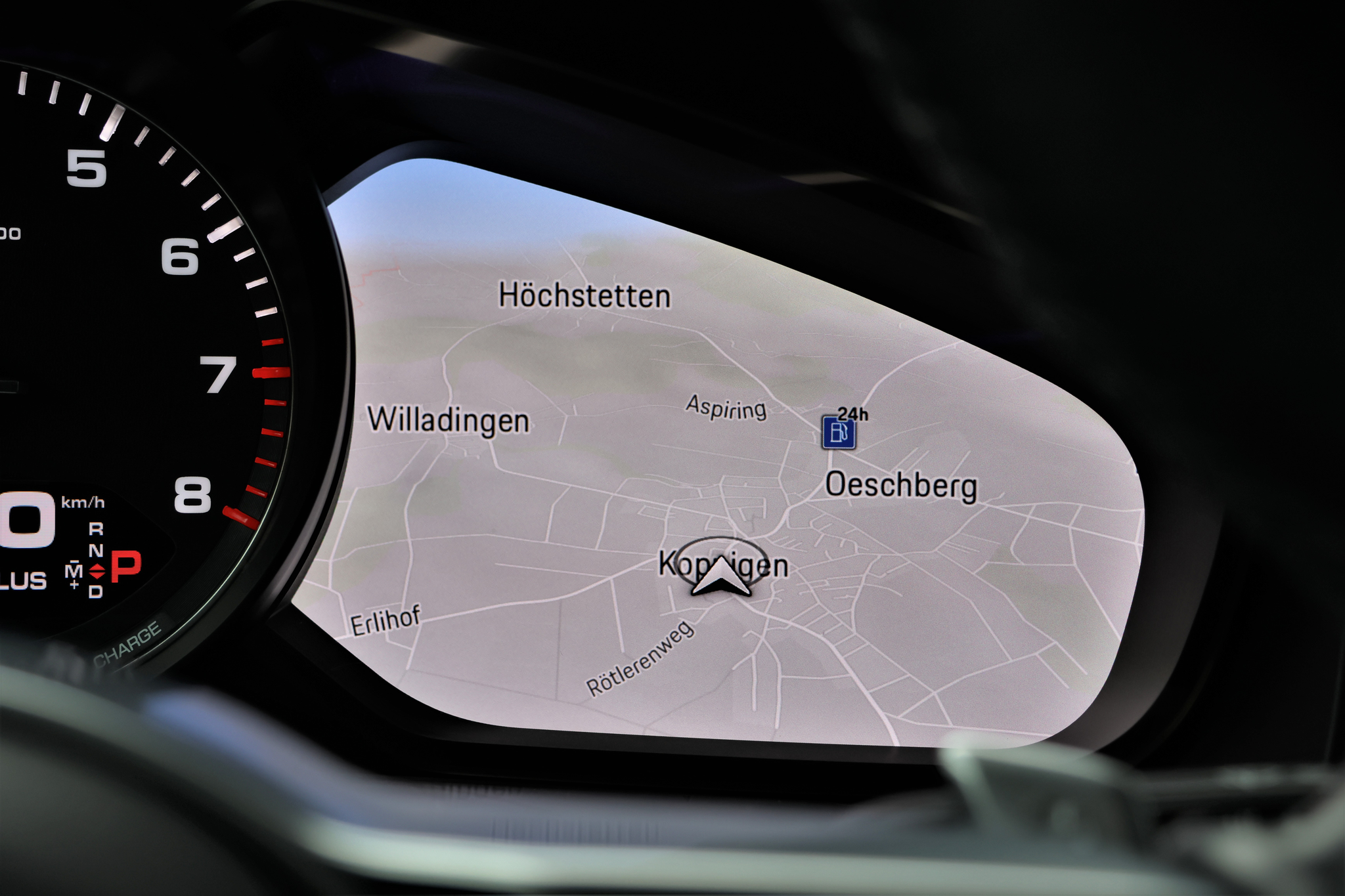 listing desktop thumbnail image 28