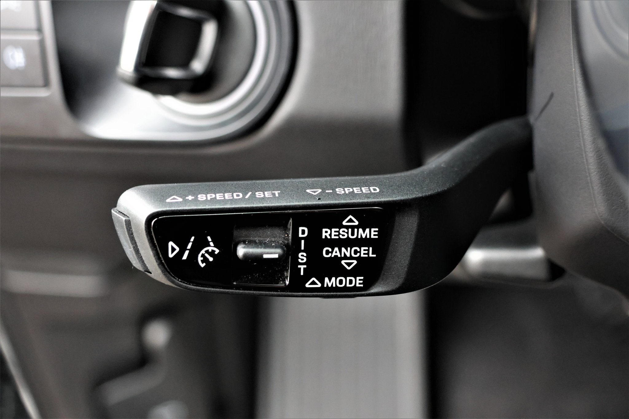 listing desktop thumbnail image 18