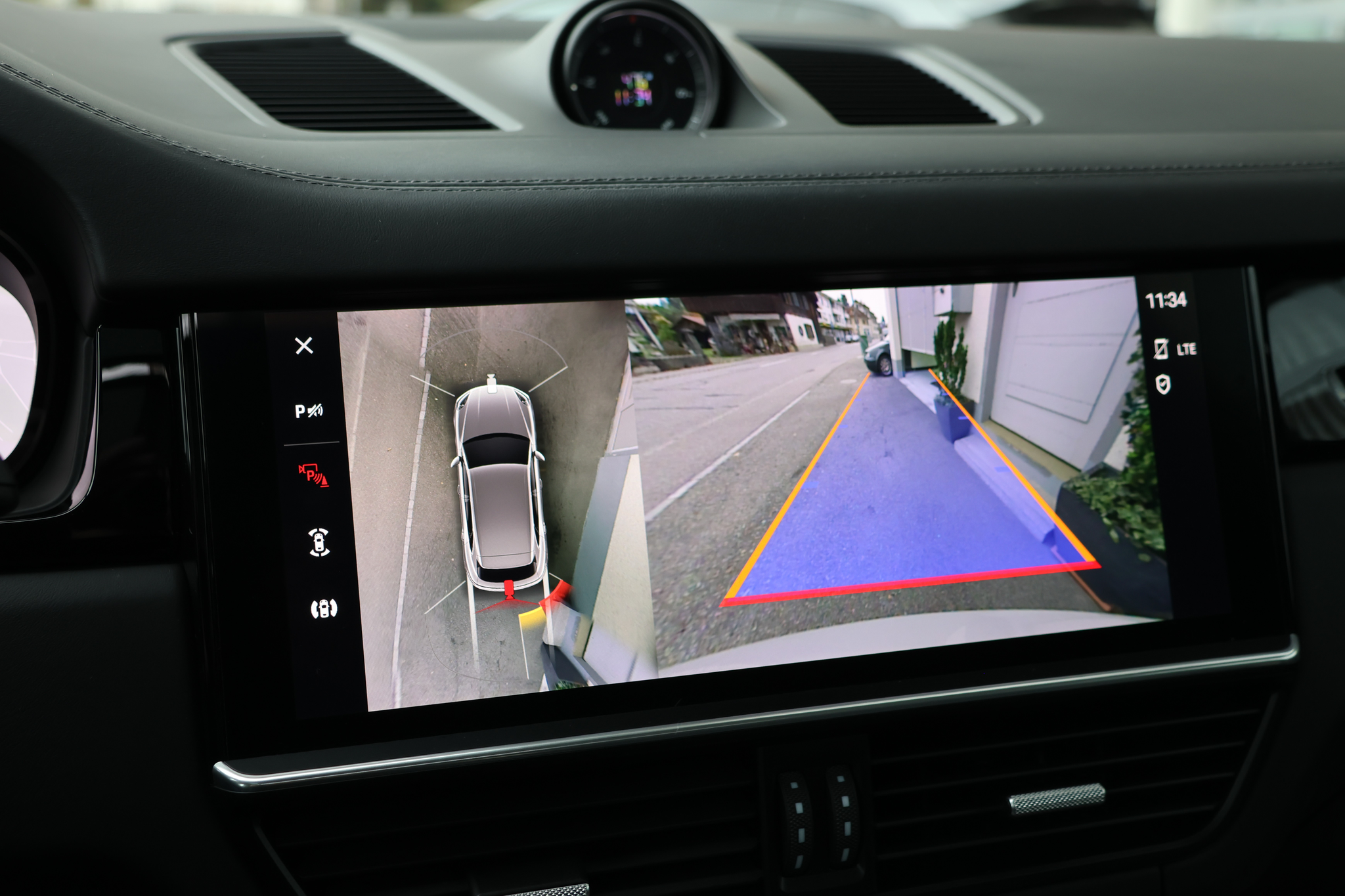 listing desktop thumbnail image 21