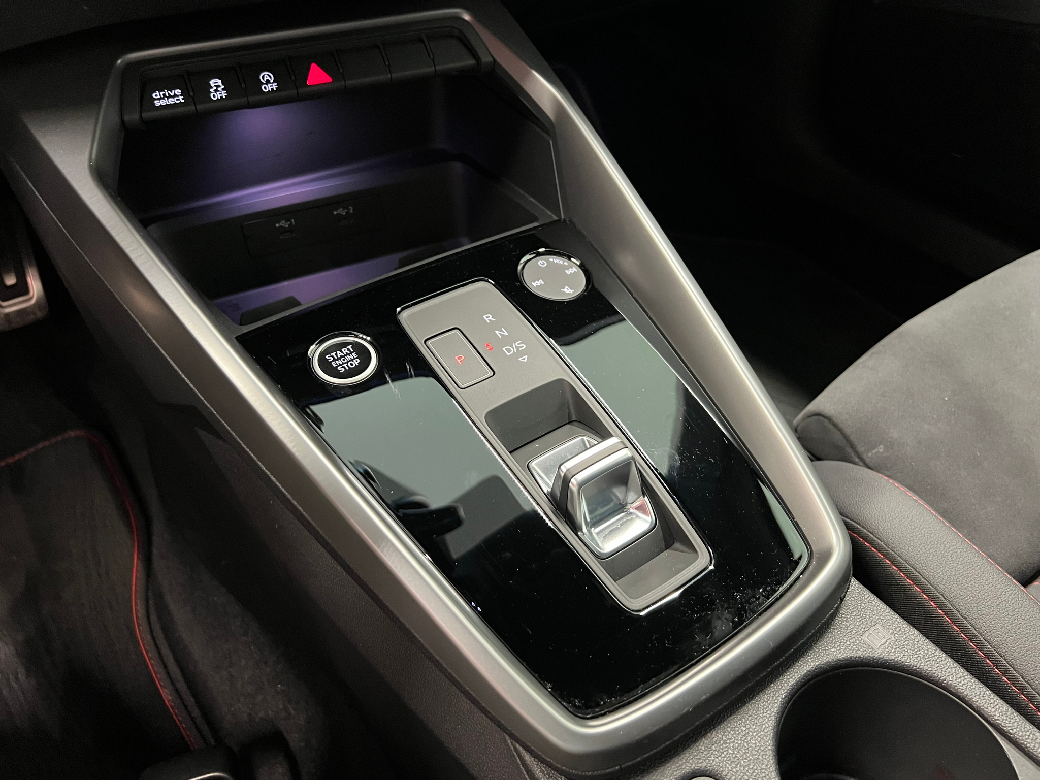 listing desktop thumbnail image 20