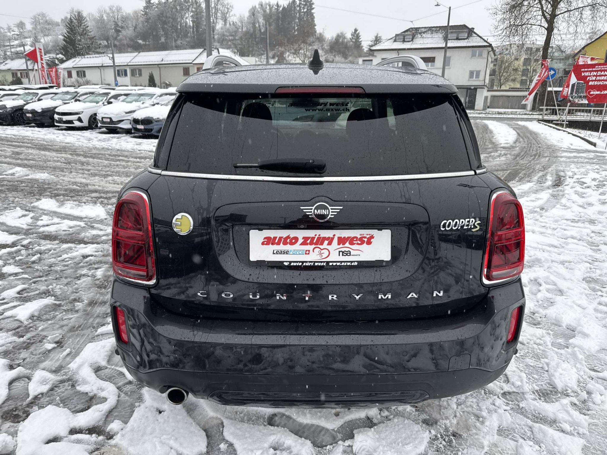 listing desktop thumbnail image 14