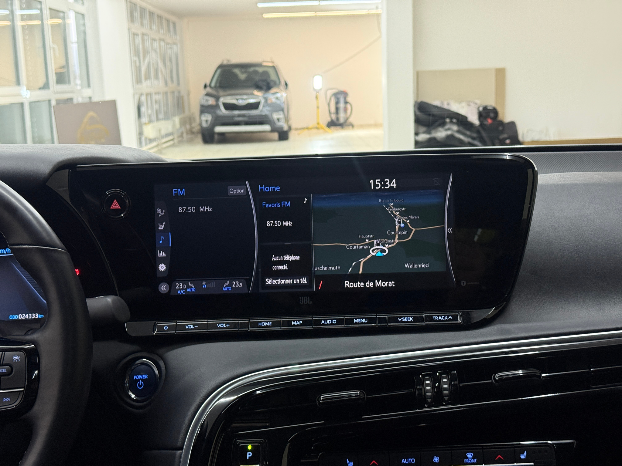 listing desktop thumbnail image 9